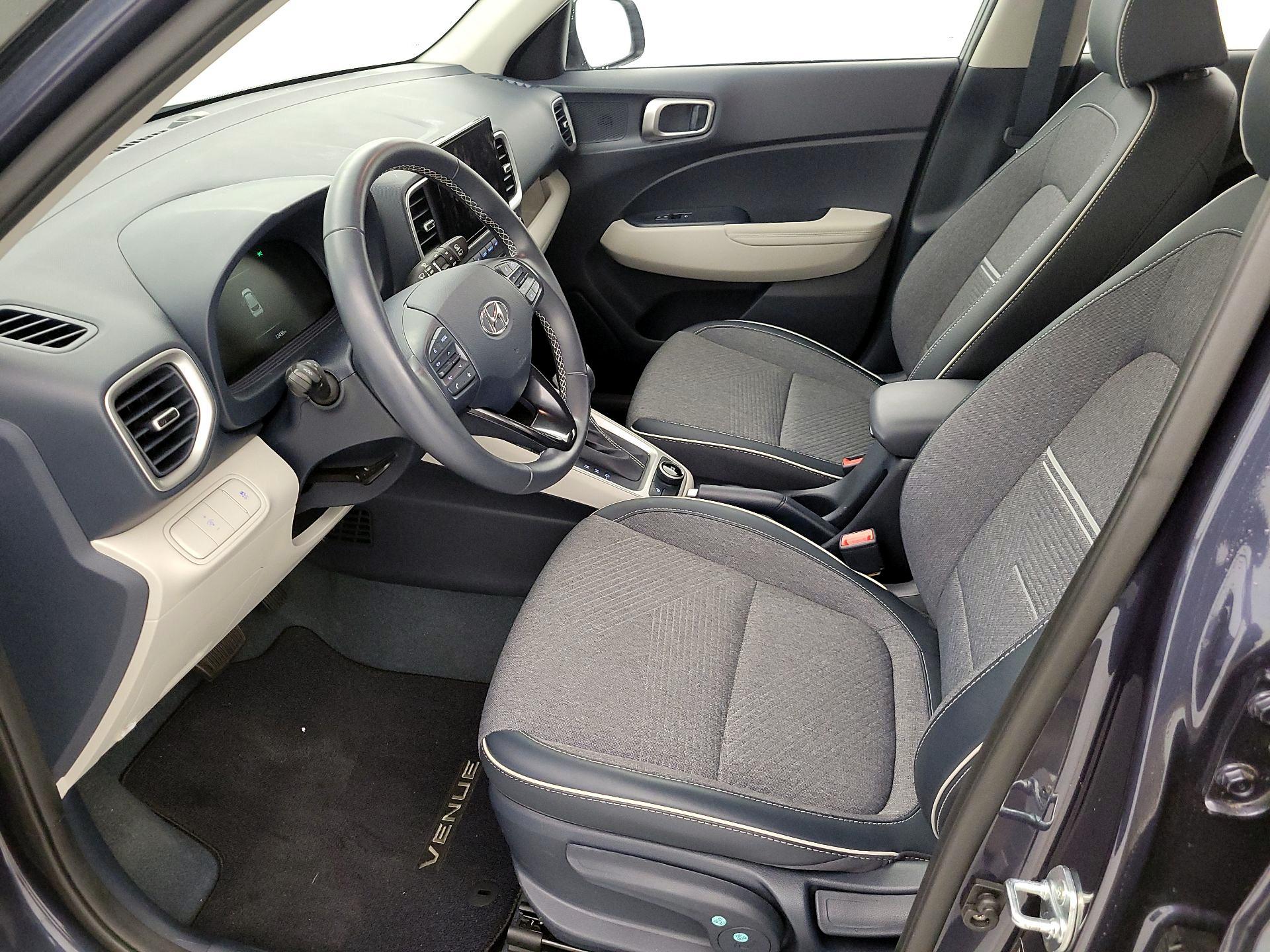 Thumbnail: 2024 Hyundai Venue - 11