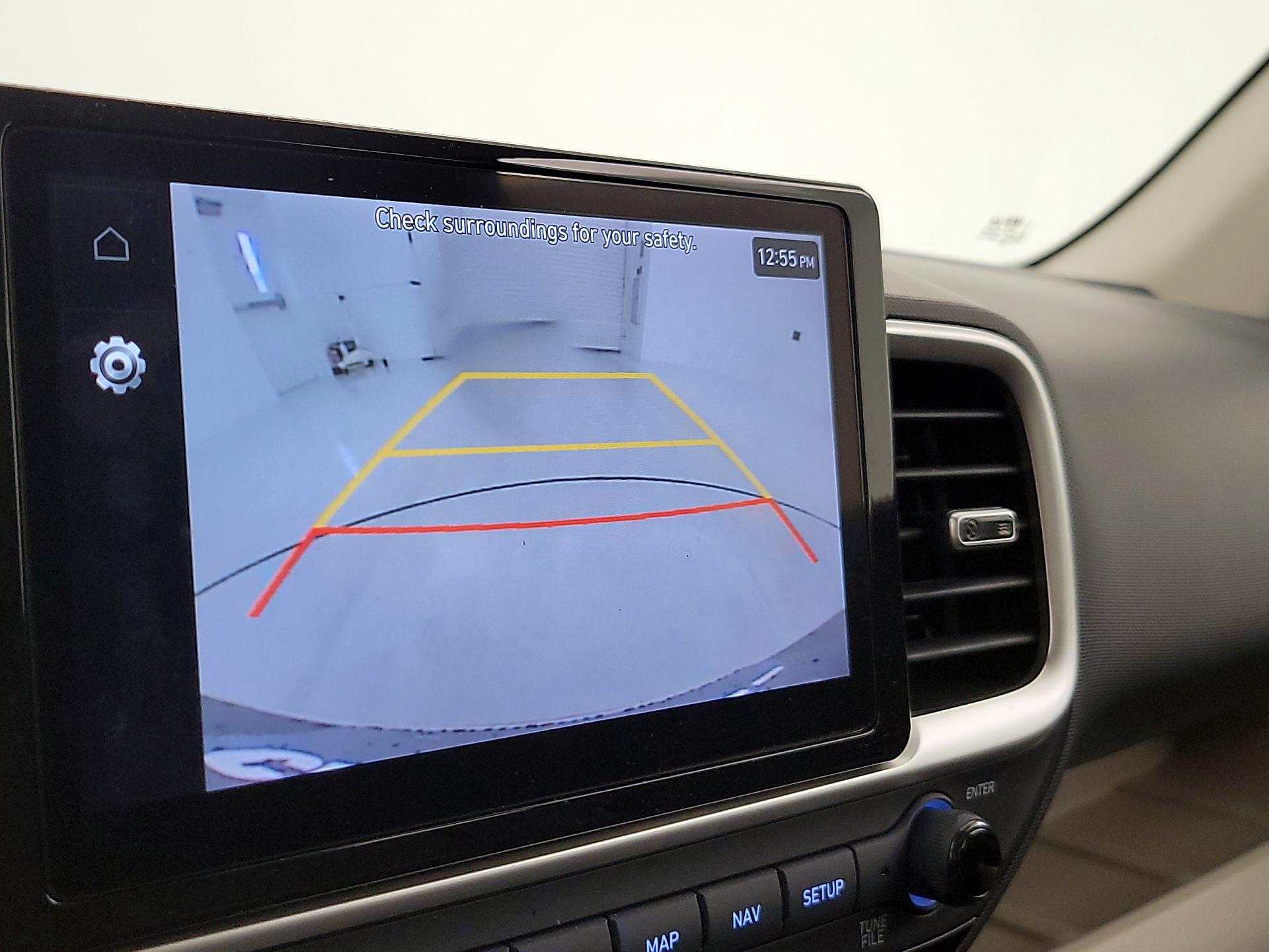 Thumbnail: 2024 Hyundai Venue - 15