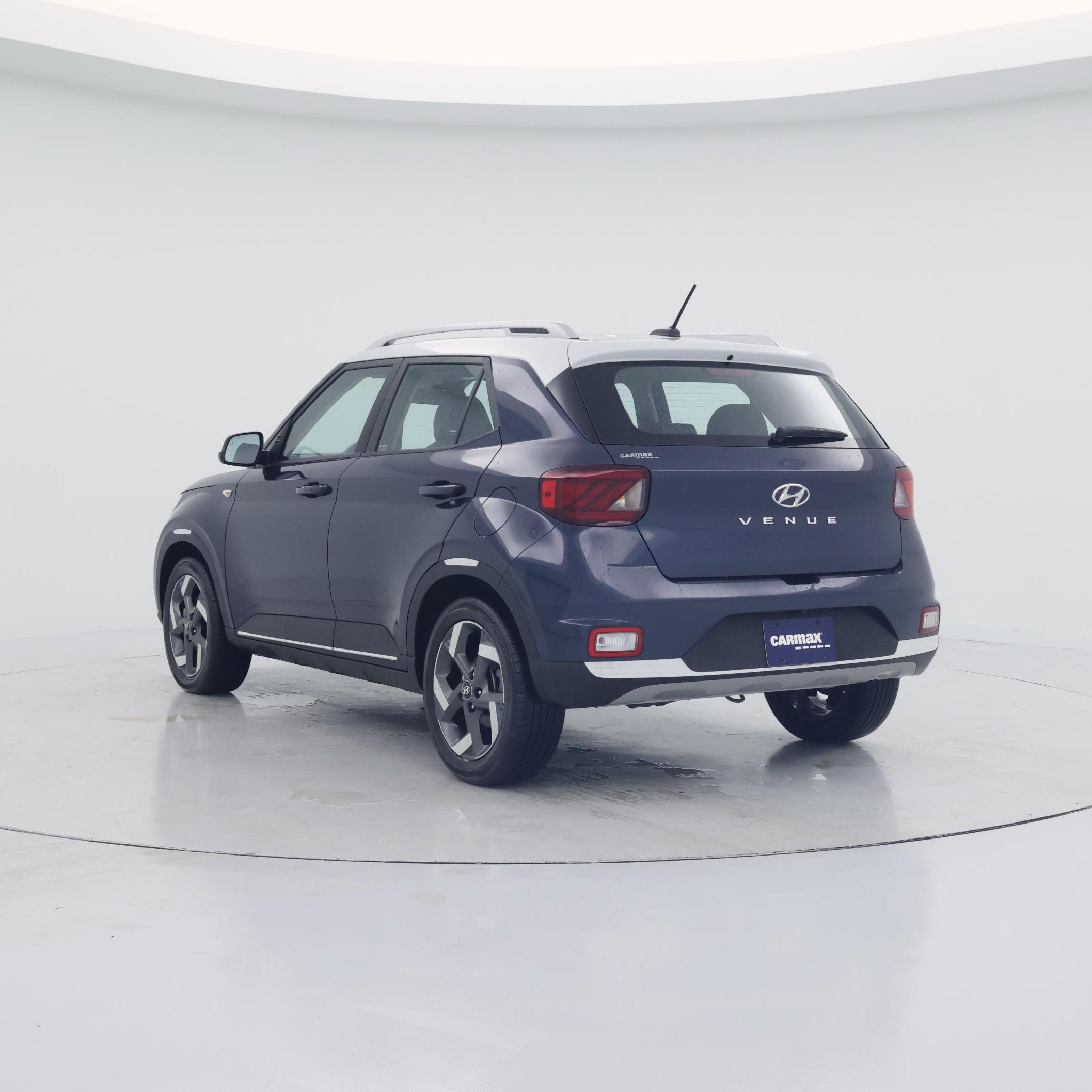 Thumbnail: 2024 Hyundai Venue - 2