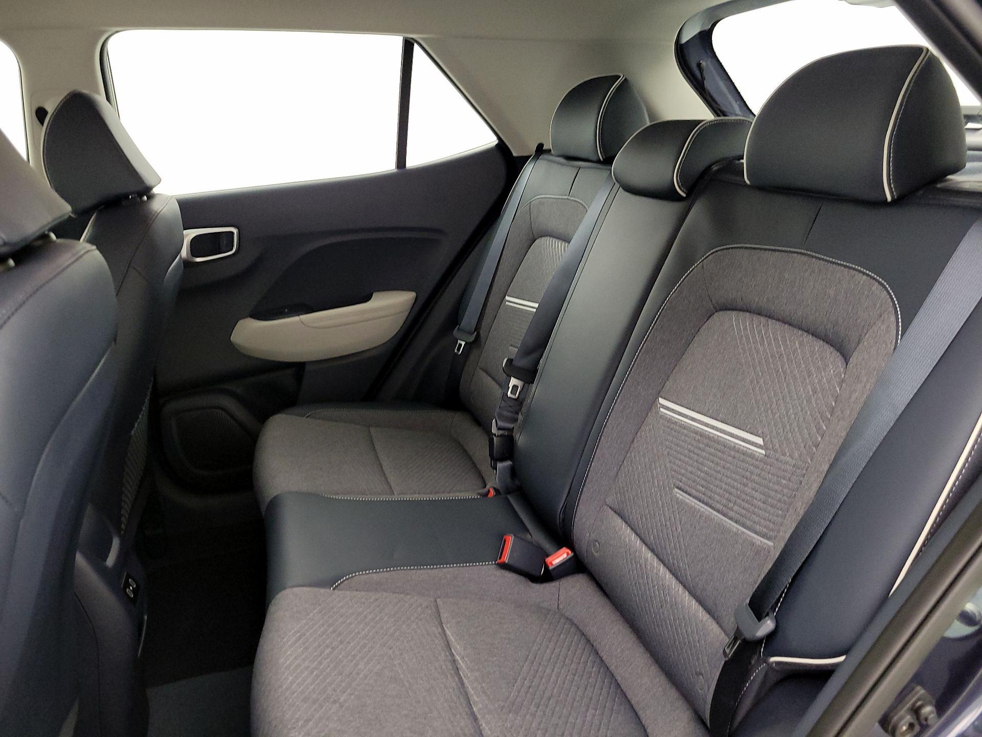 Thumbnail: 2024 Hyundai Venue - 20