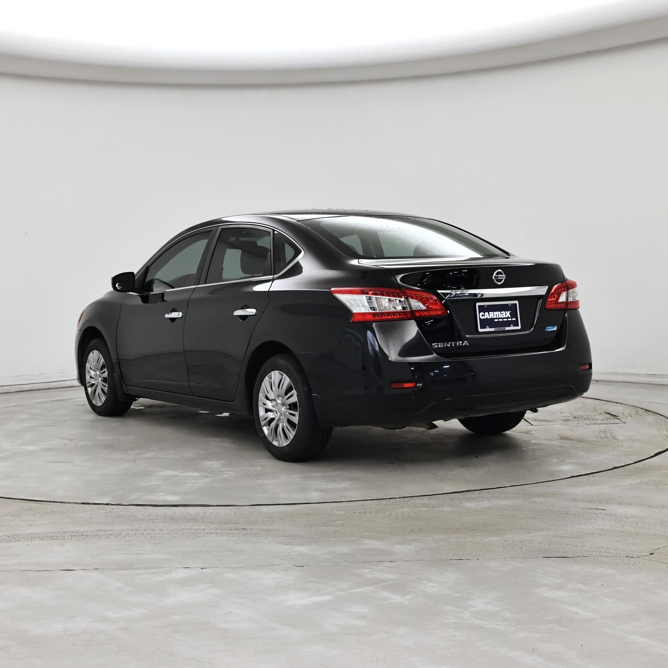 Thumbnail: 2014 Nissan Sentra - 2