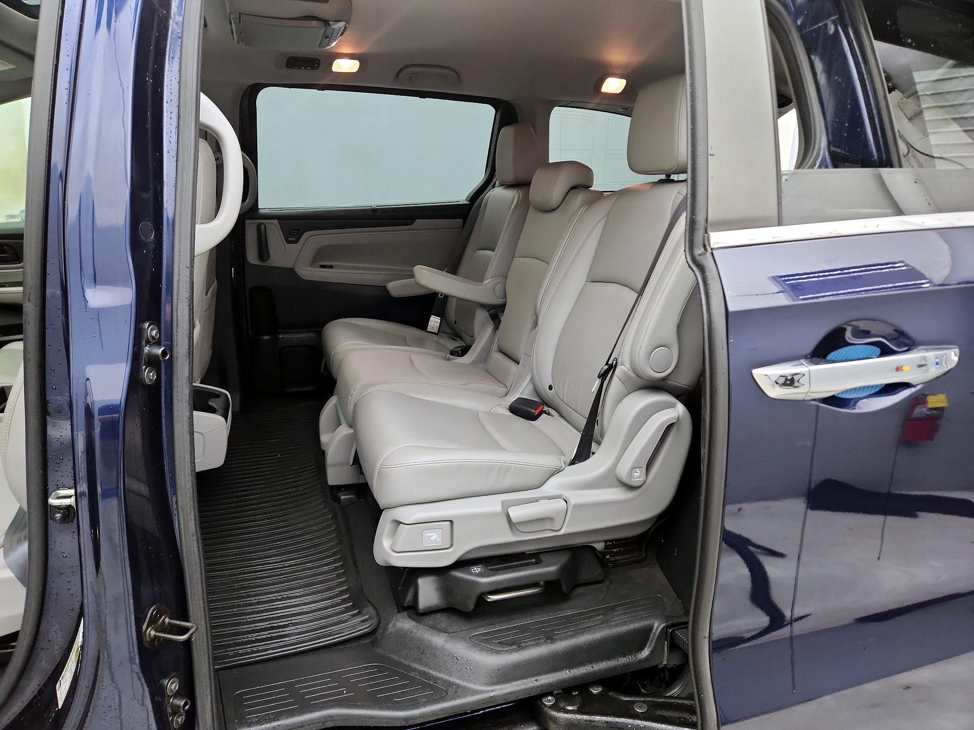 Thumbnail: 2021 Honda Odyssey - 20