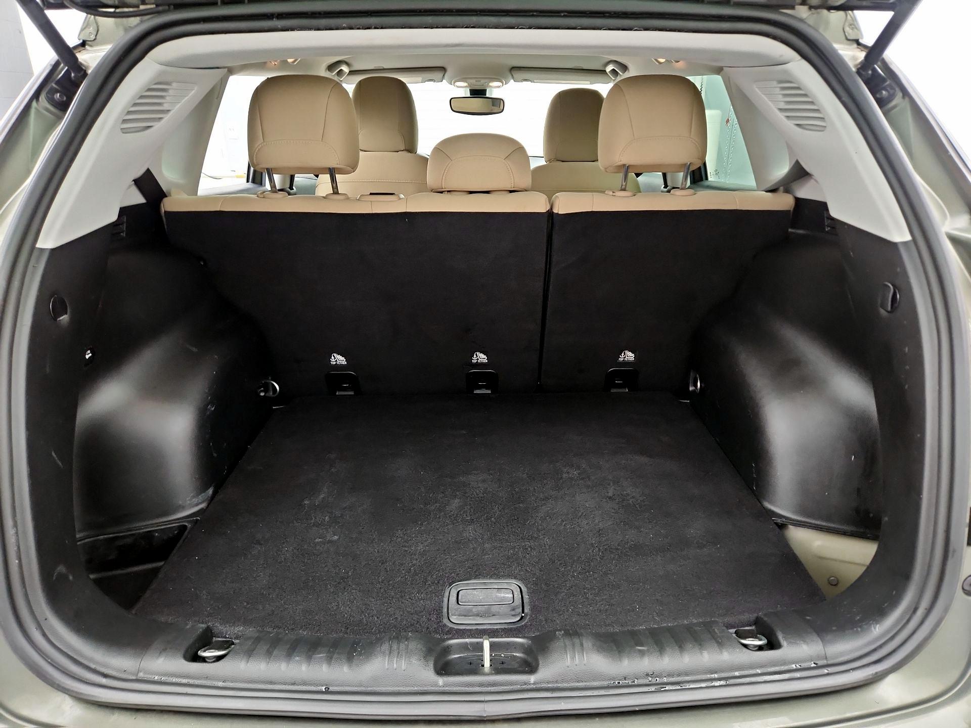 Thumbnail: 2018 Jeep Compass - 20