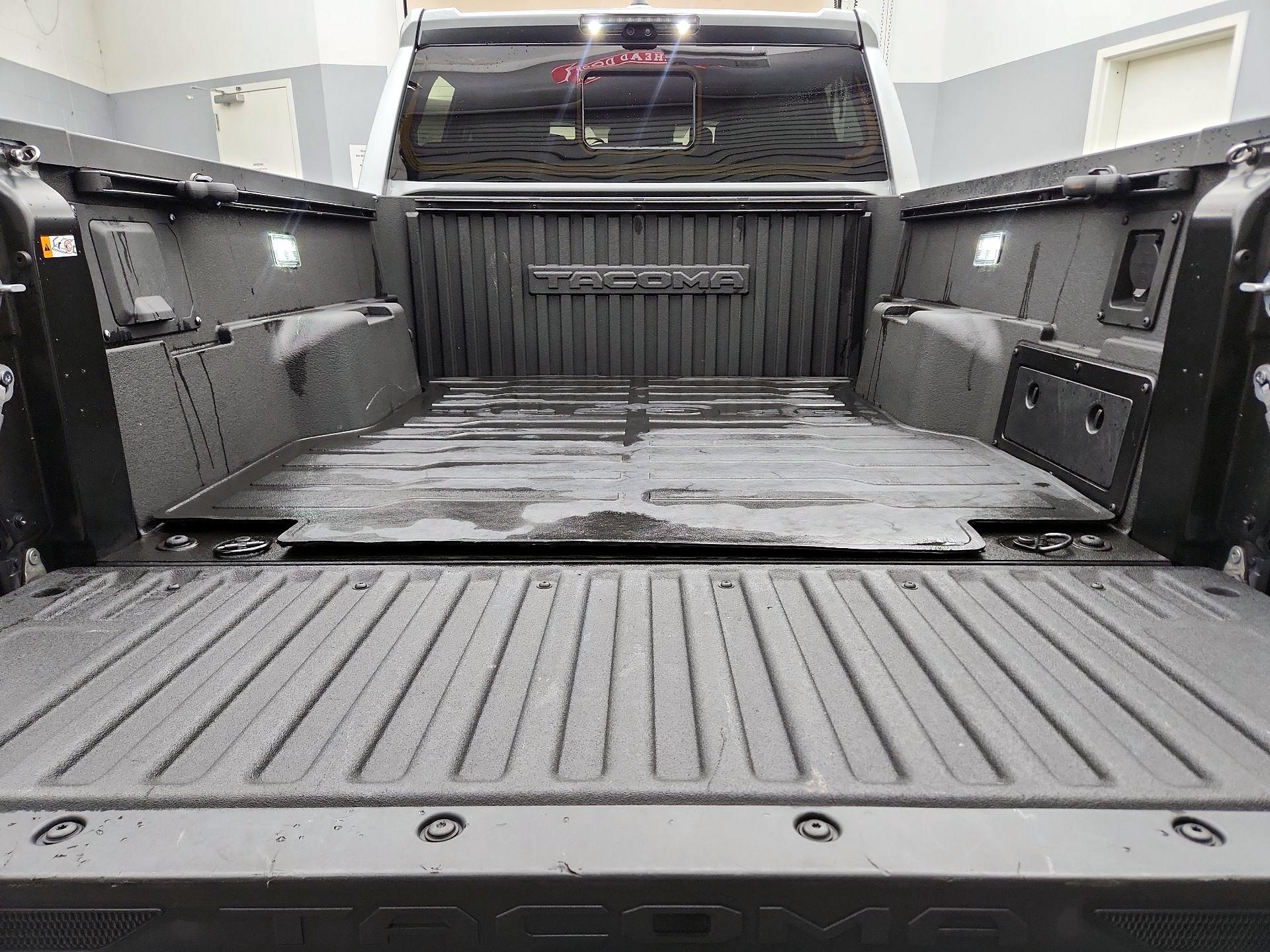 Thumbnail: 2024 Toyota Tacoma - 20