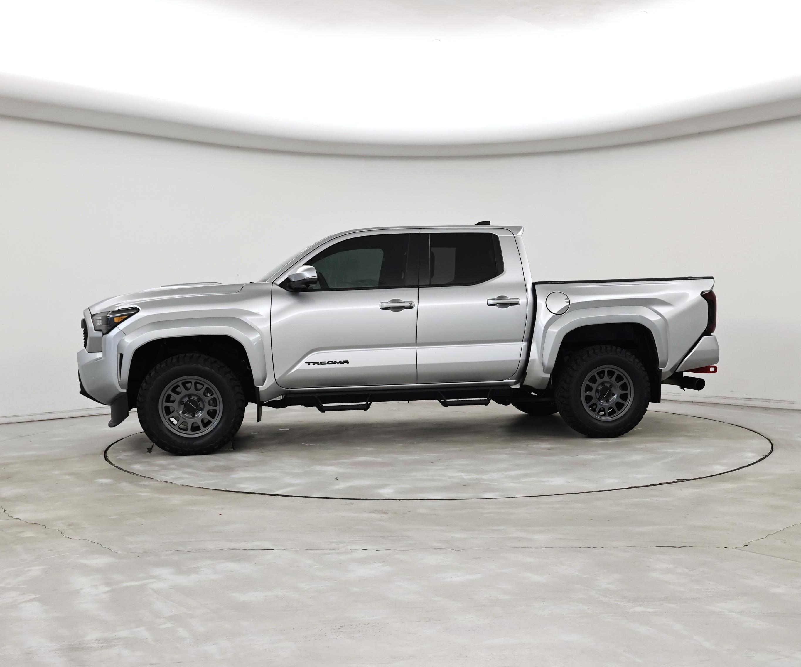 Thumbnail: 2024 Toyota Tacoma - 3