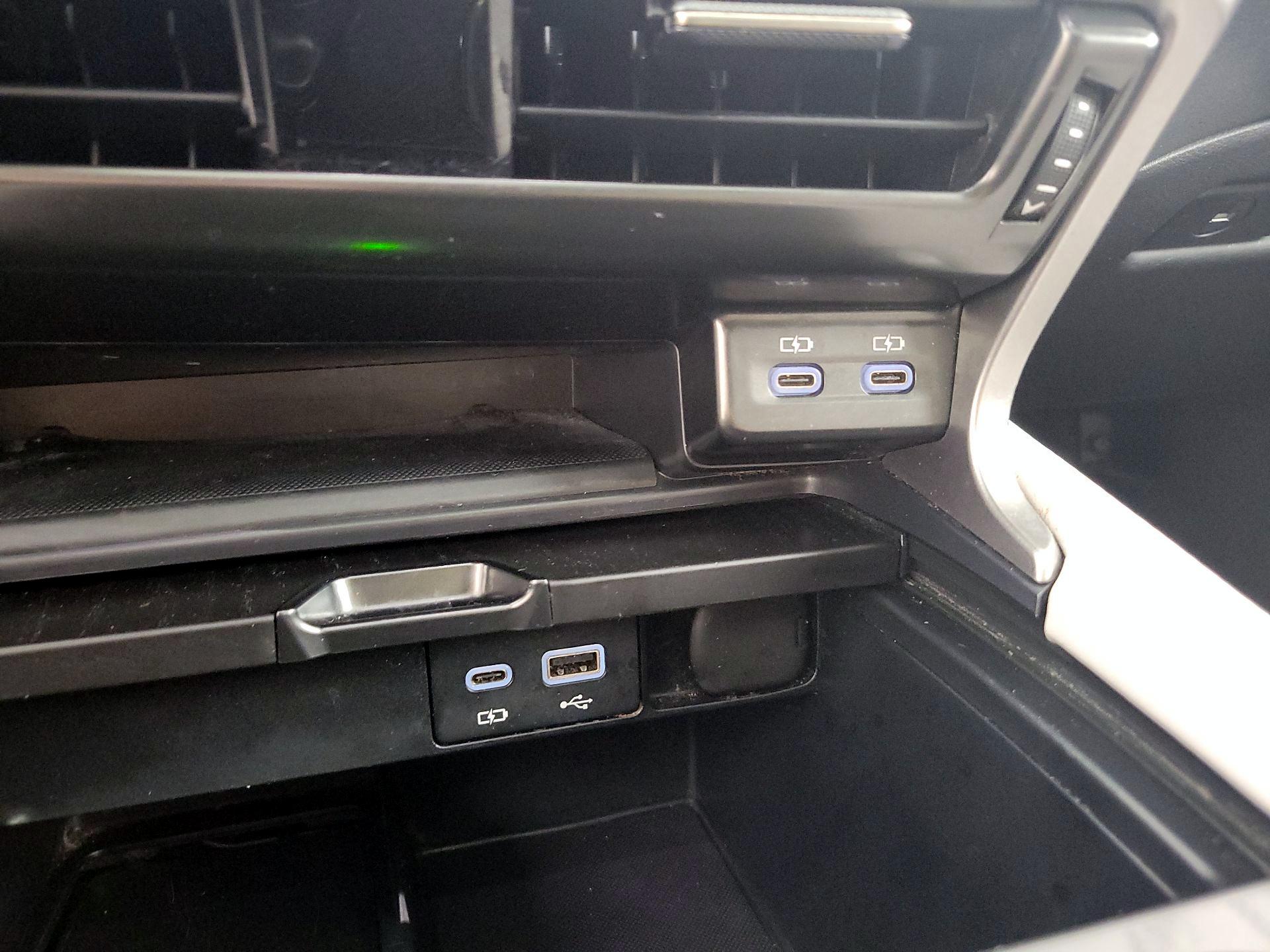 Thumbnail: 2023 Lexus RX - 16