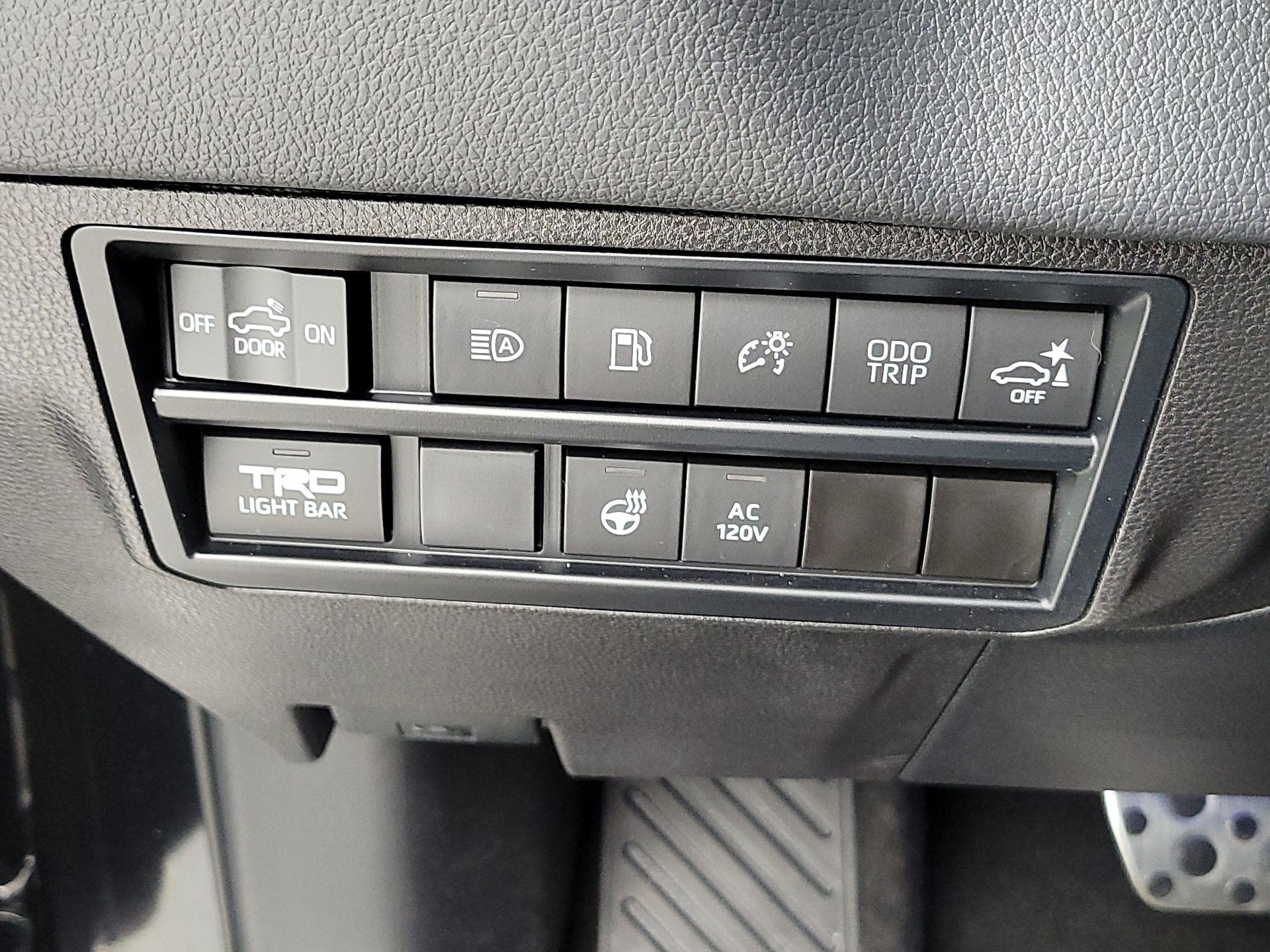 Thumbnail: 2024 Toyota Tundra - 13