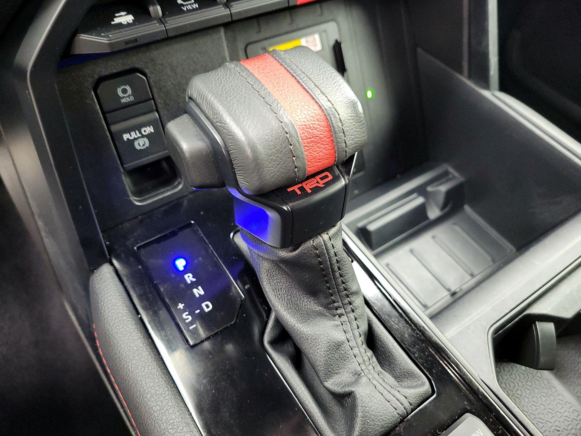 Thumbnail: 2024 Toyota Tundra - 18