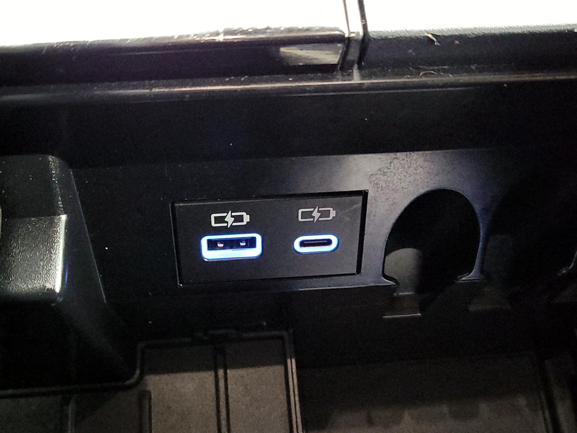 Thumbnail: 2024 Toyota Tundra - 19