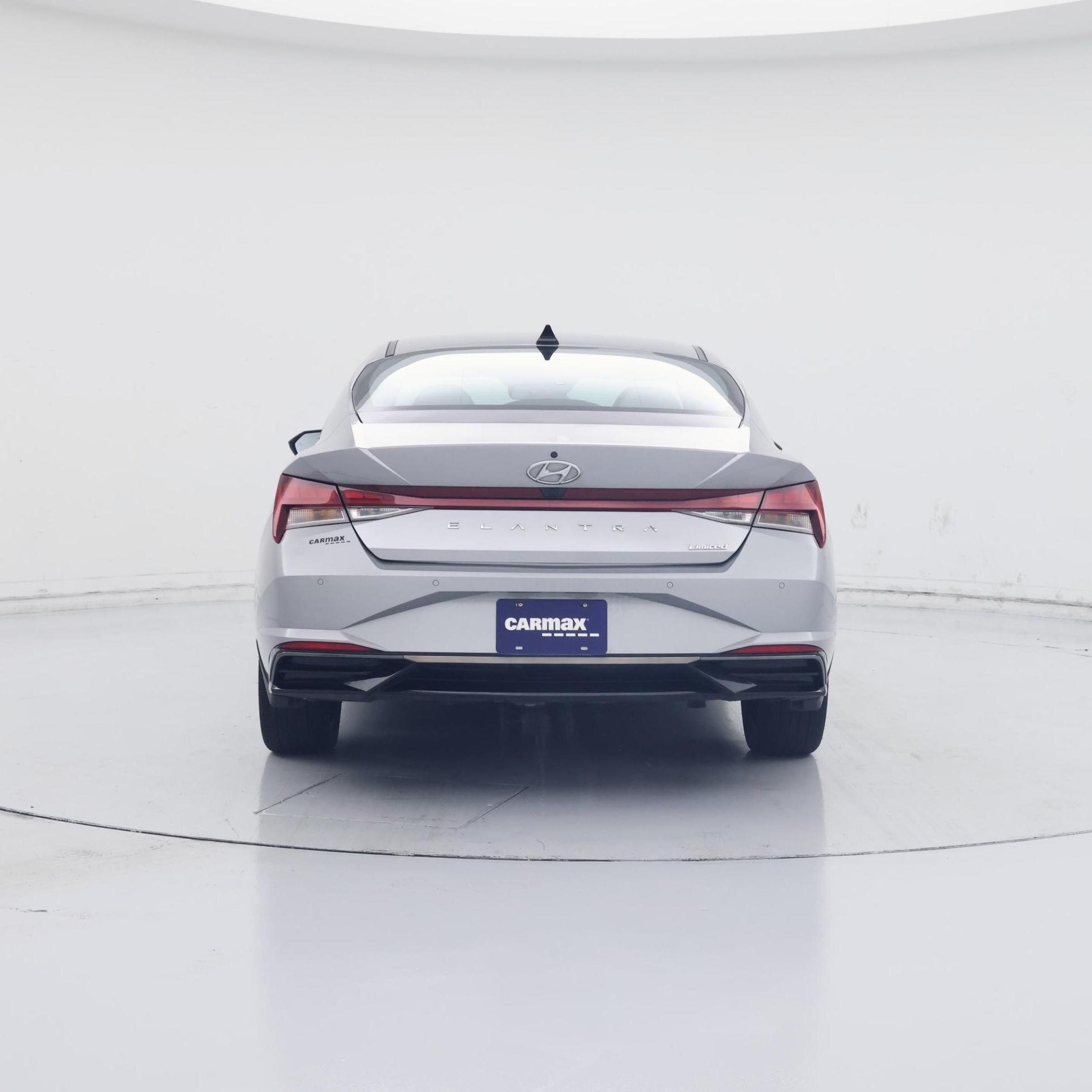 Thumbnail: 2023 Hyundai Elantra - 6