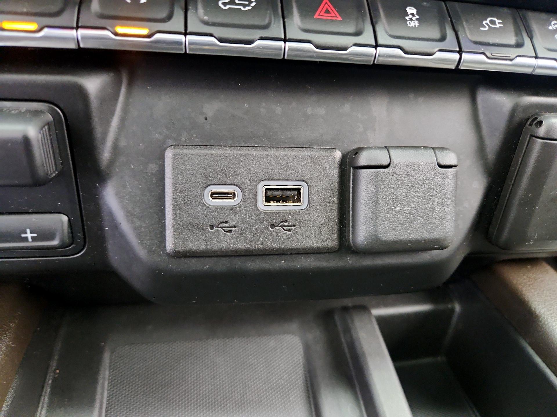 Thumbnail: 2021 GMC Sierra 1500 - 18