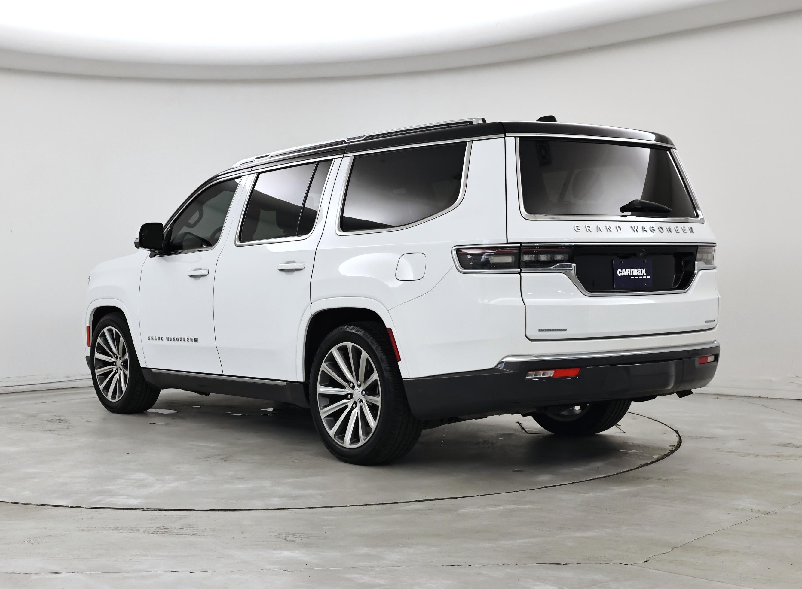 Thumbnail: 2022 Jeep Grand Wagoneer - 2