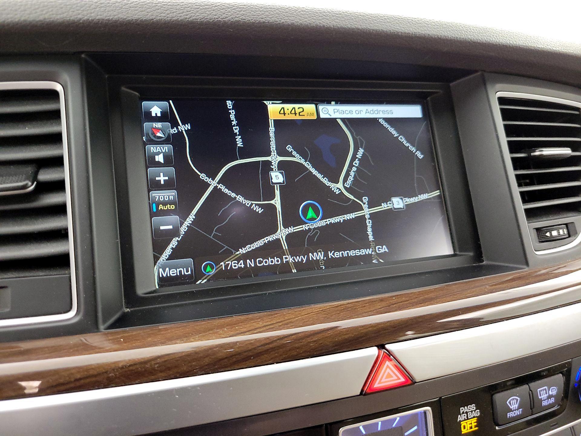 Thumbnail: 2018 Genesis G80 - 14