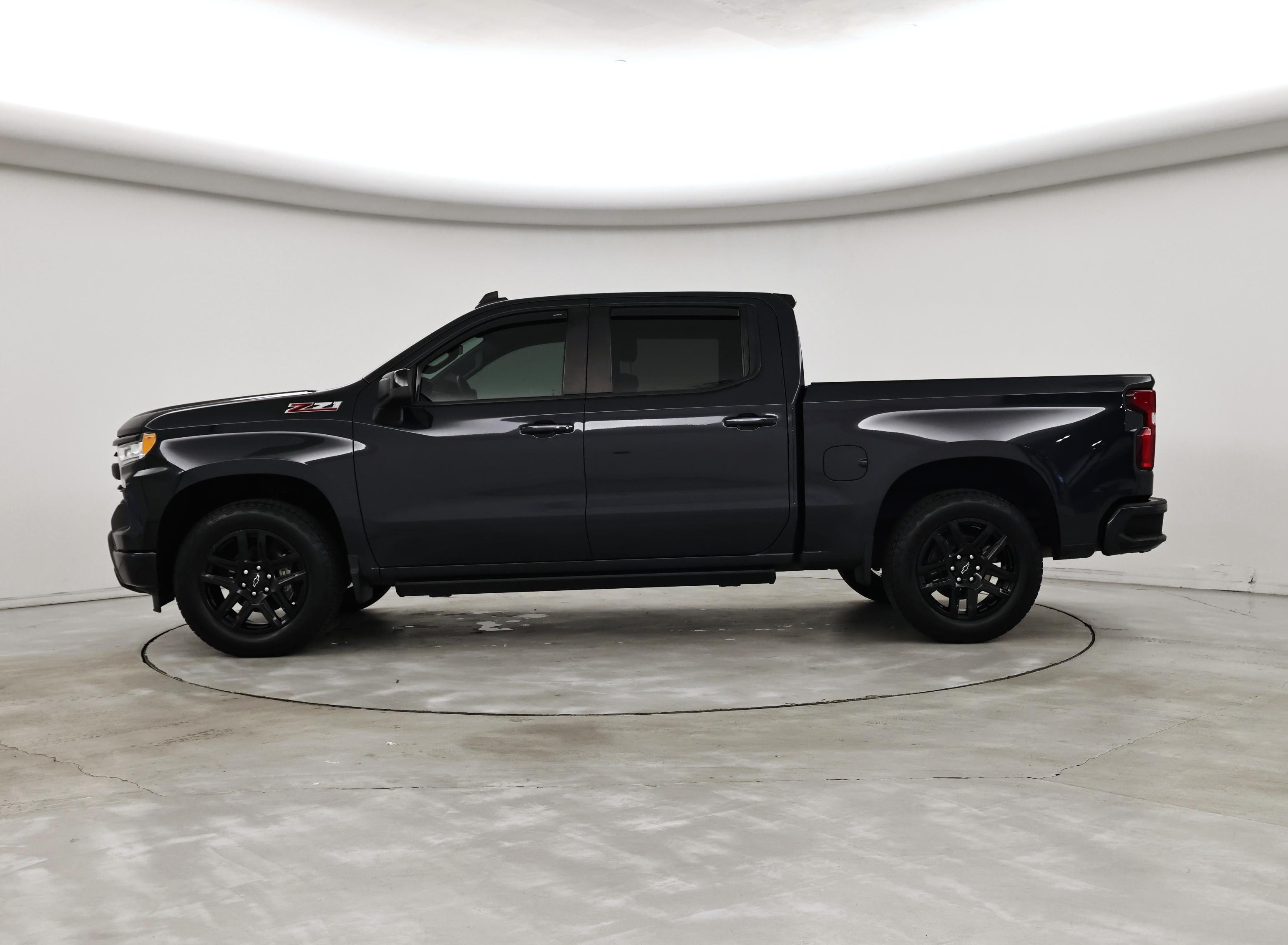 Thumbnail: 2023 Chevrolet Silverado 1500 - 3