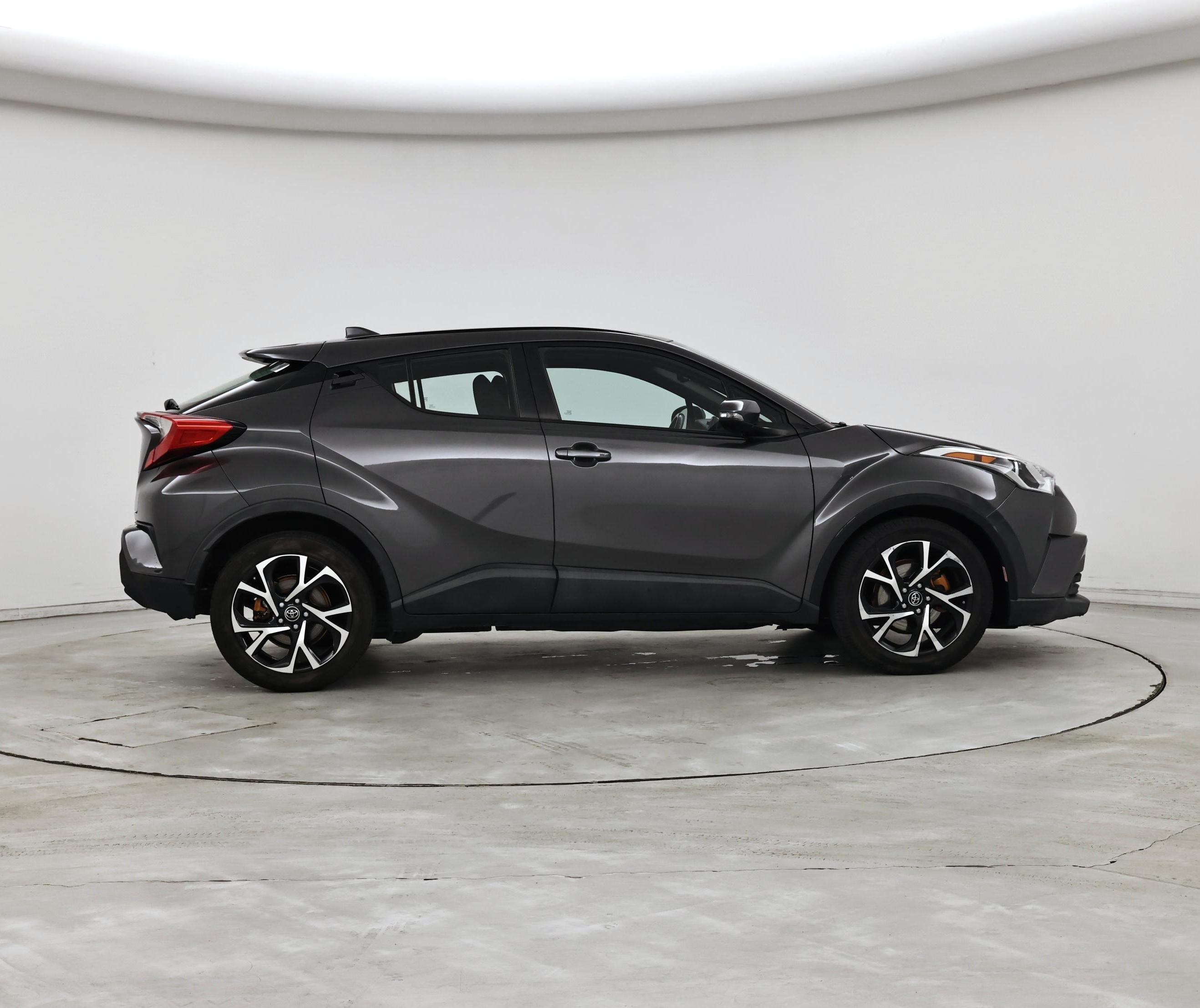 Thumbnail: 2018 Toyota C-HR - 7