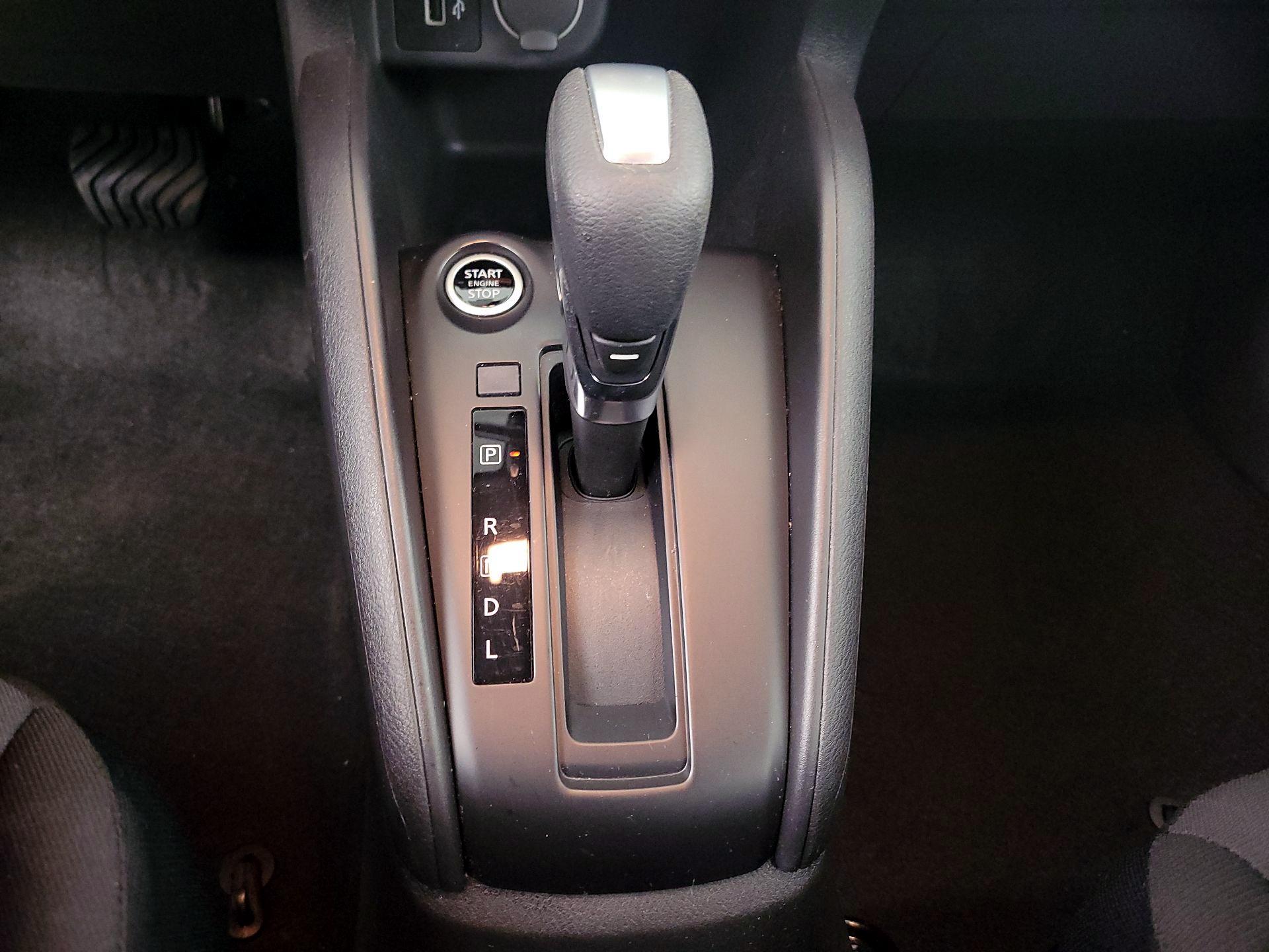 Thumbnail: 2023 Nissan Kicks - 17