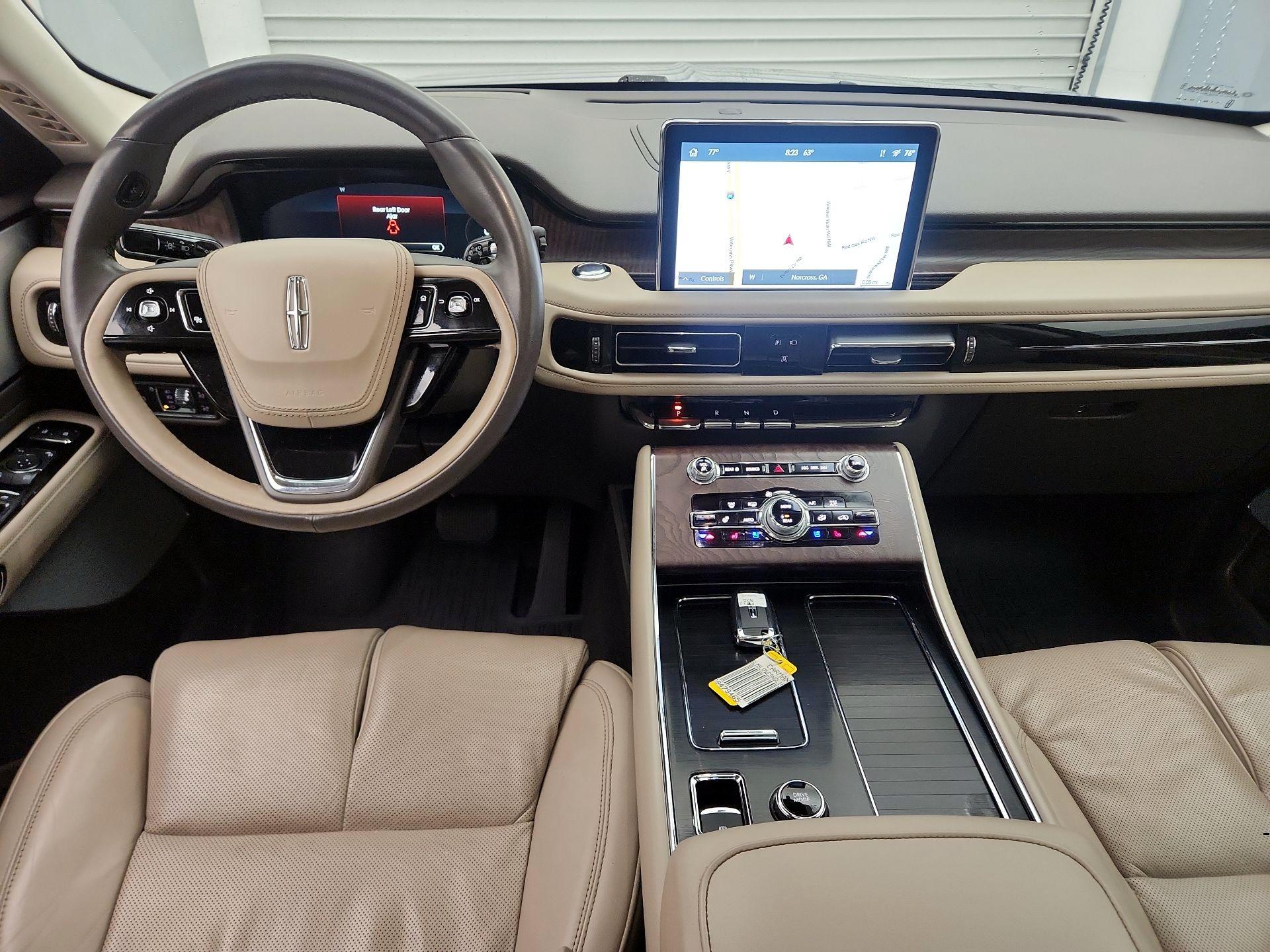 Thumbnail: 2022 Lincoln Aviator - 9