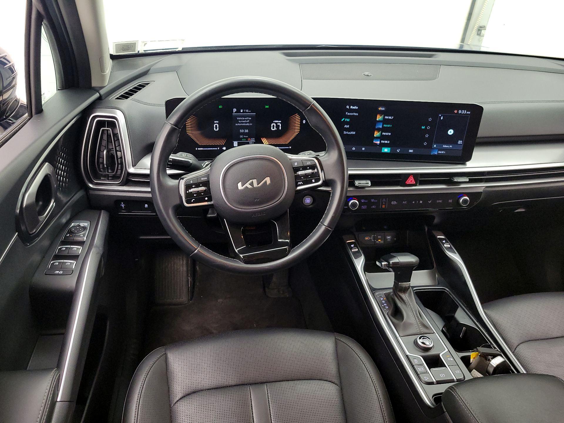 Thumbnail: 2024 Kia Sorento - 10