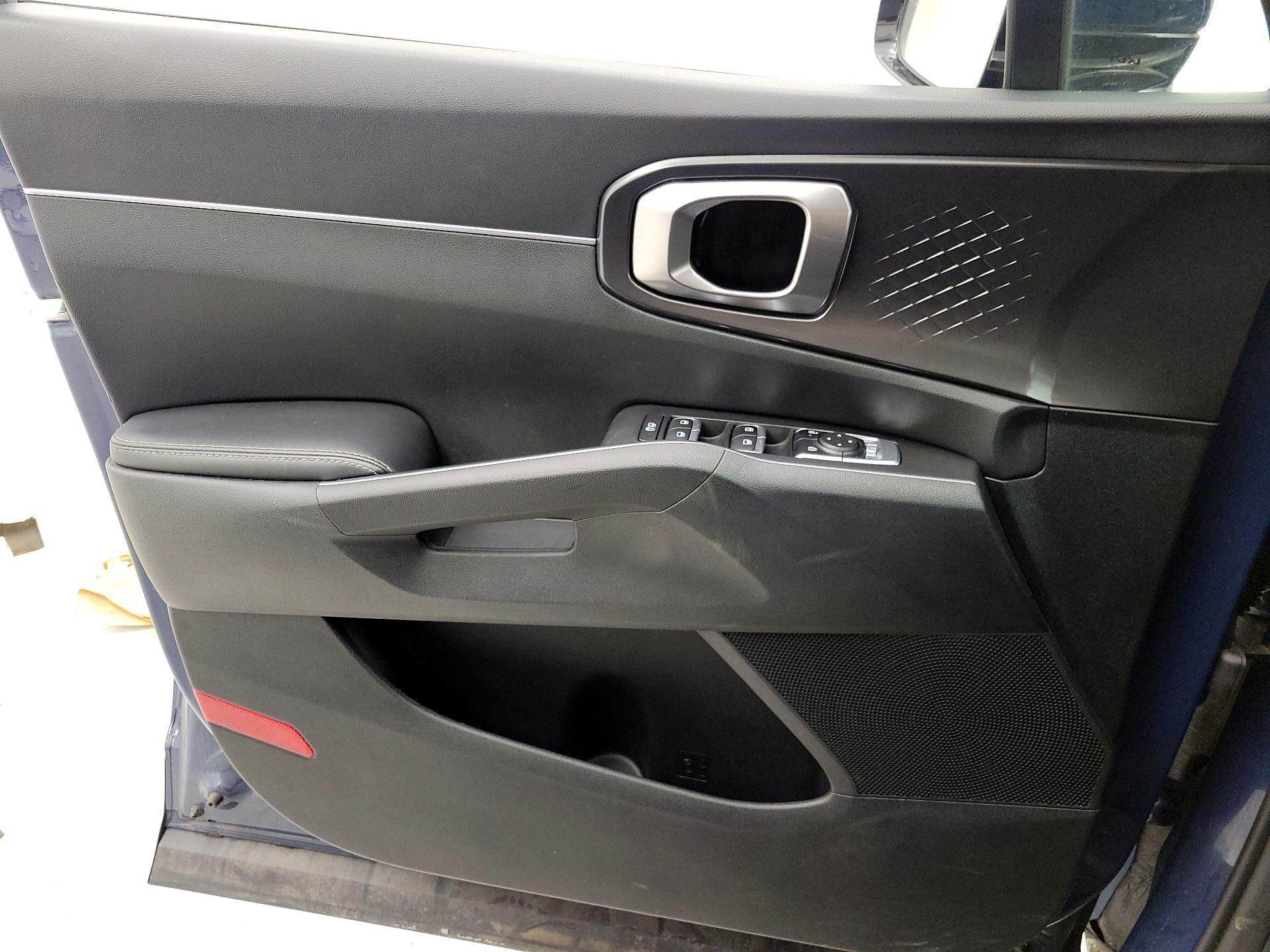 Thumbnail: 2024 Kia Sorento - 12