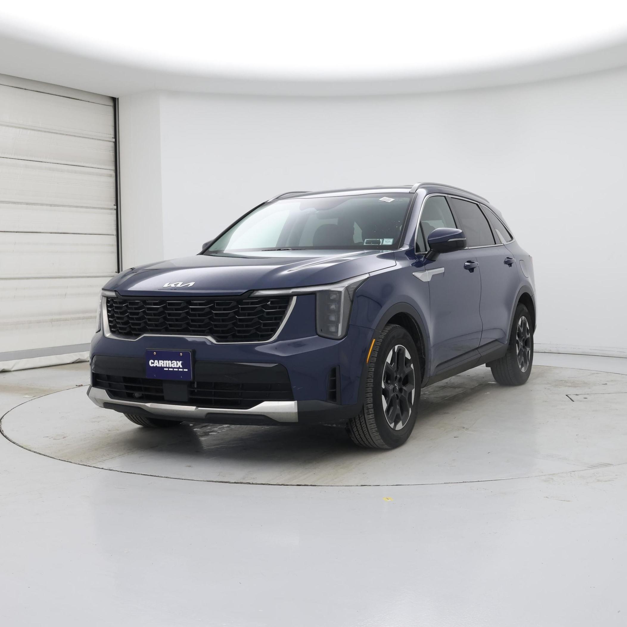 Thumbnail: 2024 Kia Sorento - 4