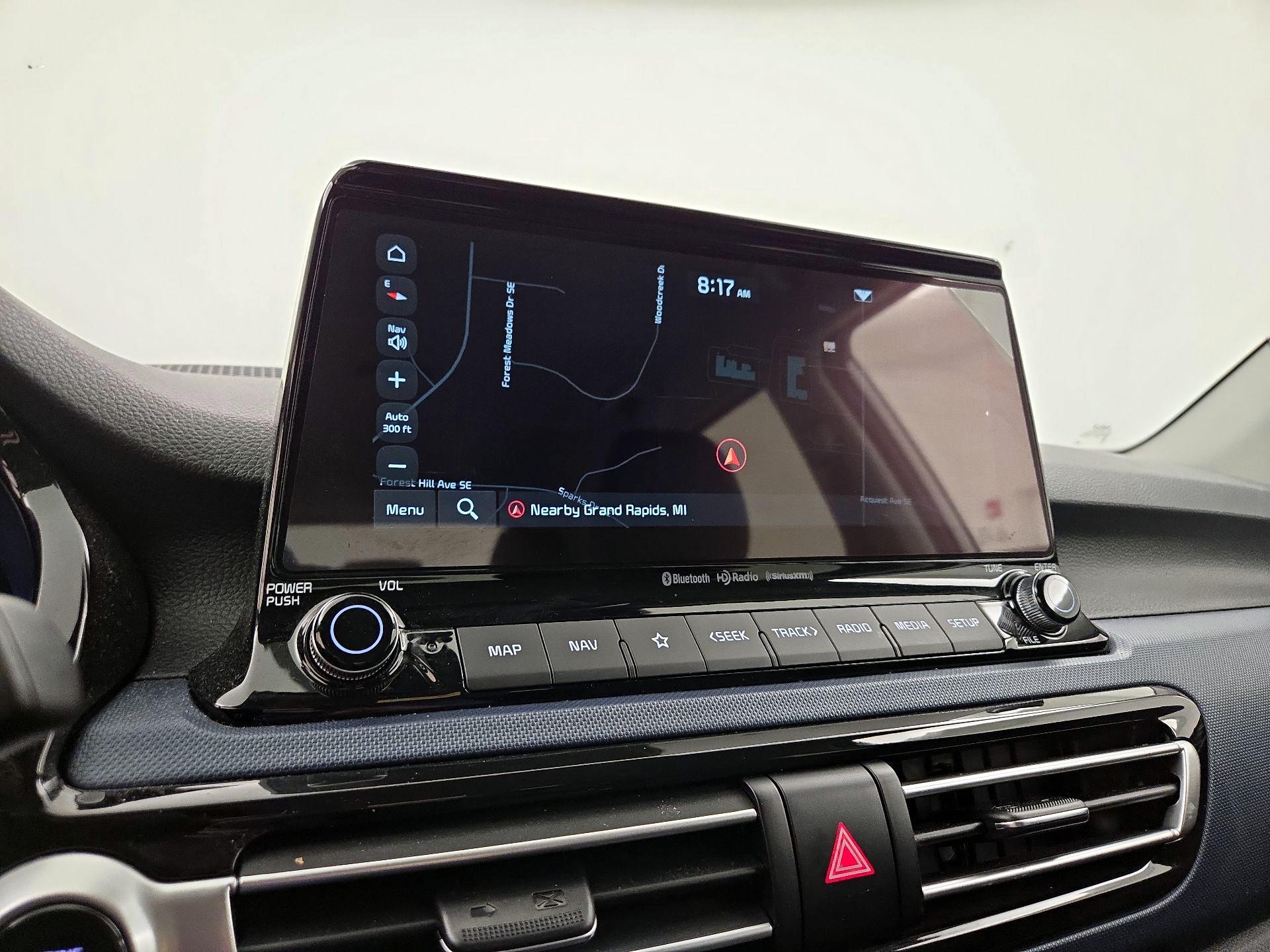 Thumbnail: 2023 Kia Seltos - 14