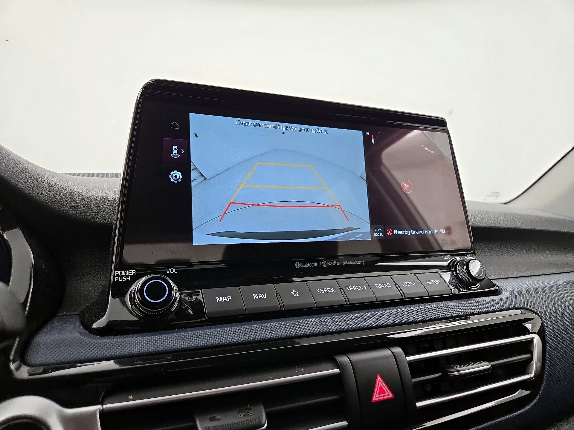 Thumbnail: 2023 Kia Seltos - 15