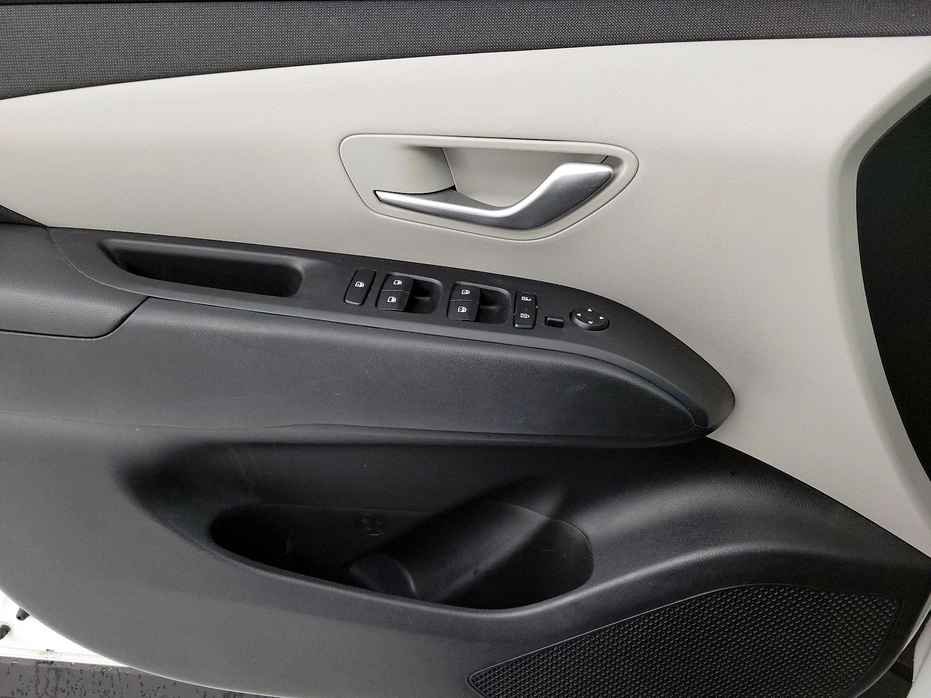 Thumbnail: 2023 Hyundai Tucson - 12