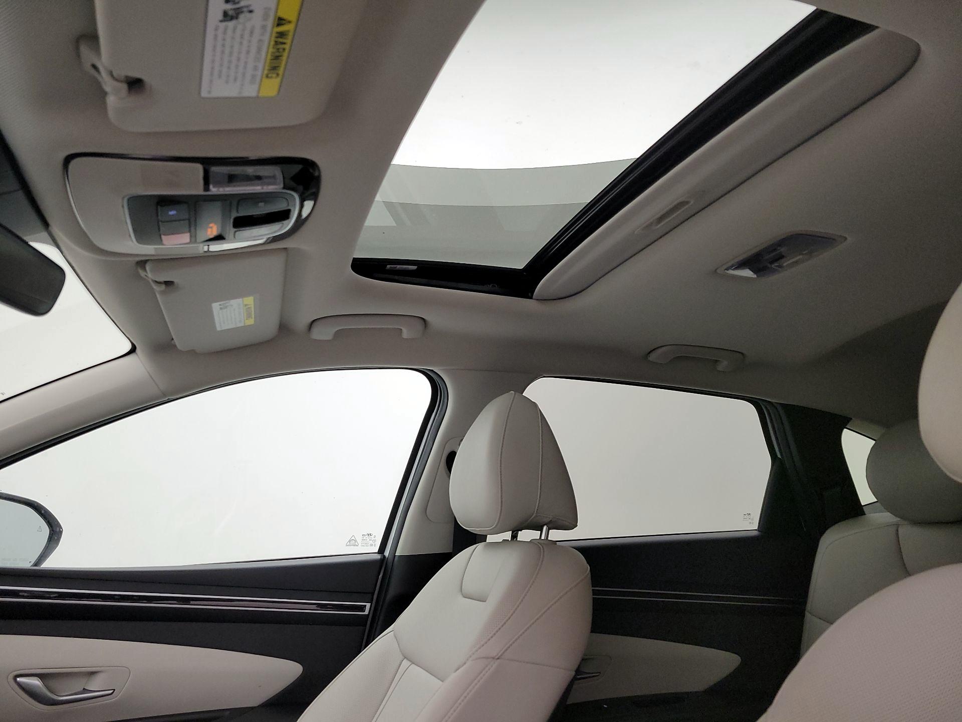 Thumbnail: 2023 Hyundai Tucson - 19