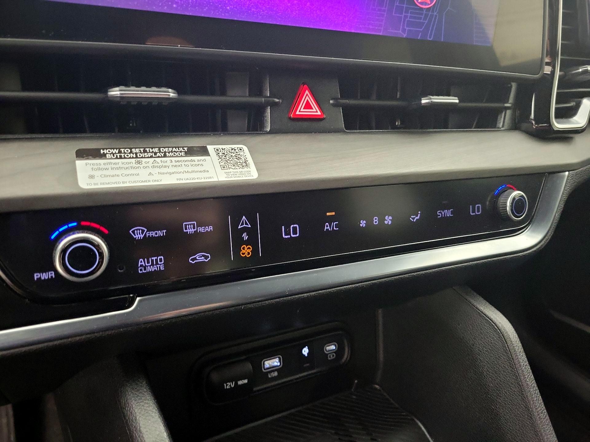 Thumbnail: 2023 Kia Sportage - 17