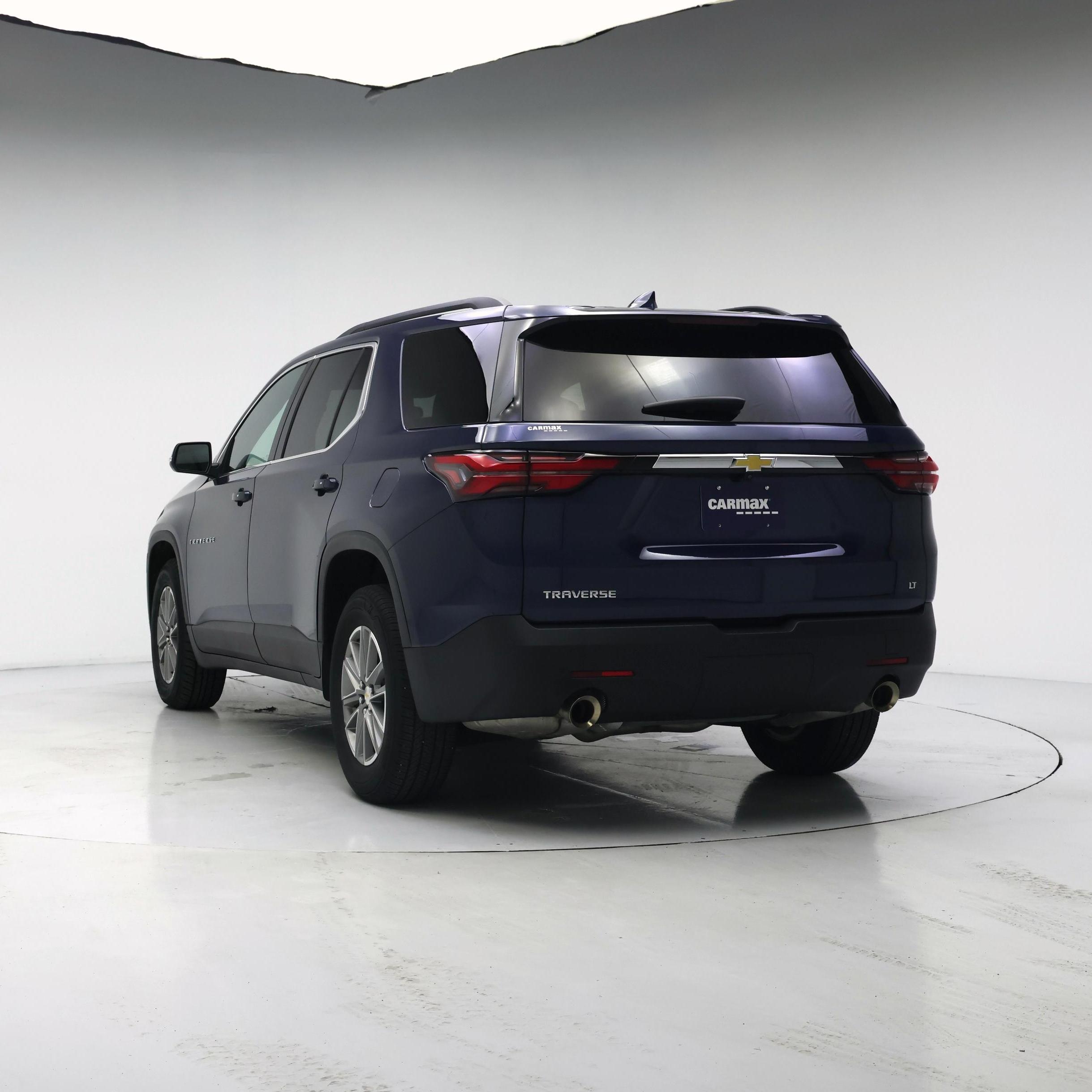 Thumbnail: 2023 Chevrolet Traverse - 2