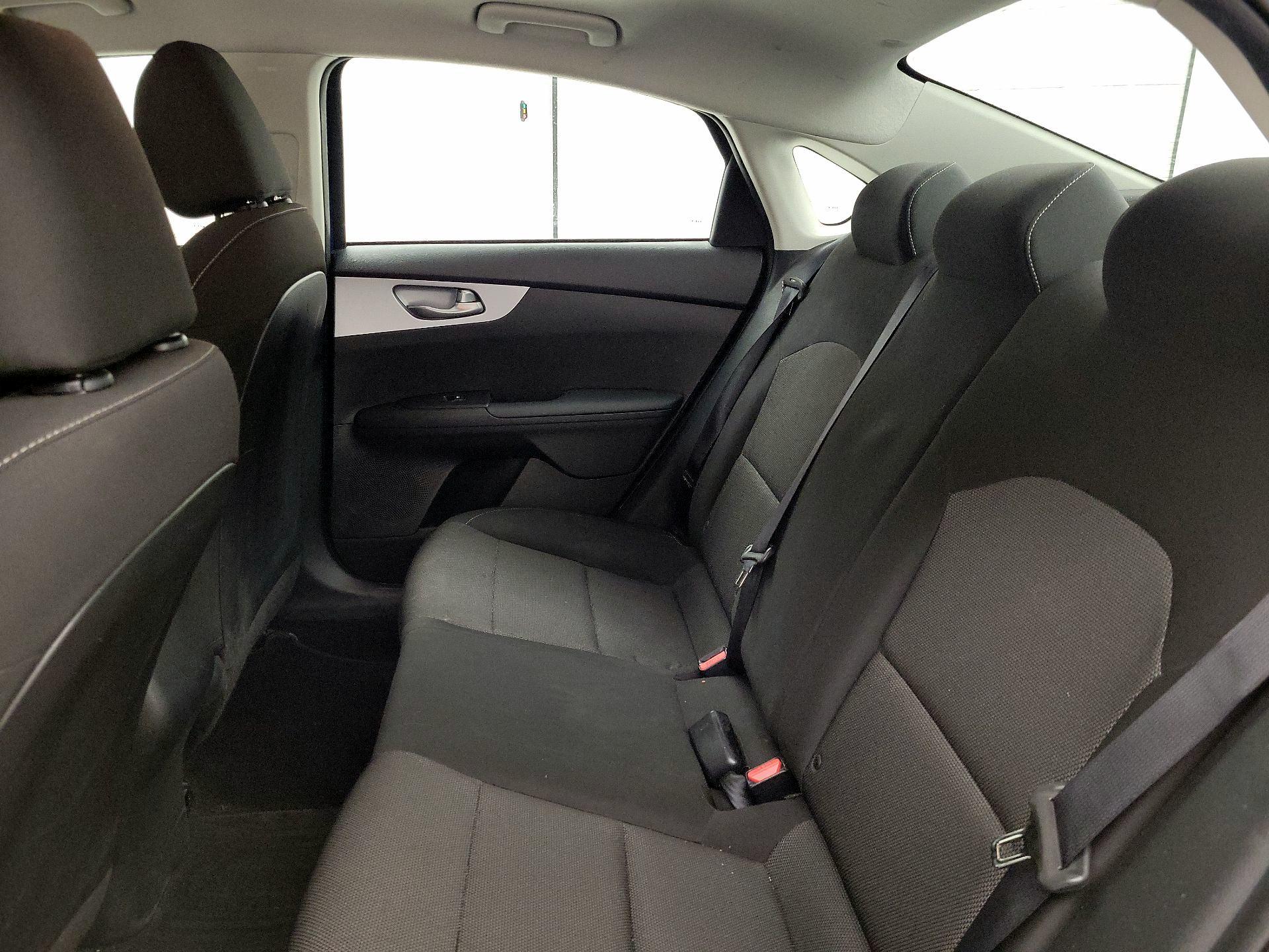 Thumbnail: 2023 Kia Forte - 19