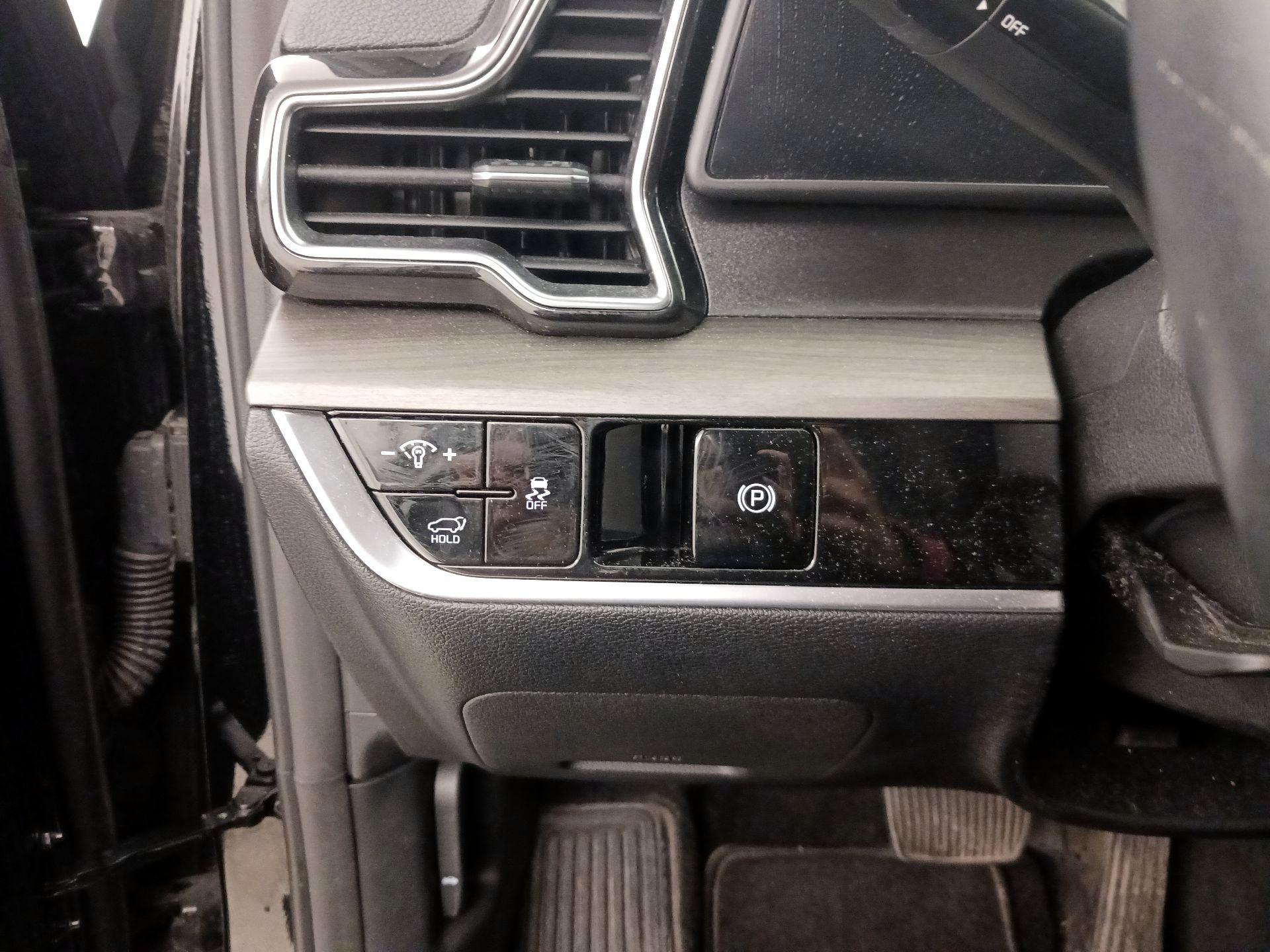 Thumbnail: 2024 Kia Sportage - 13