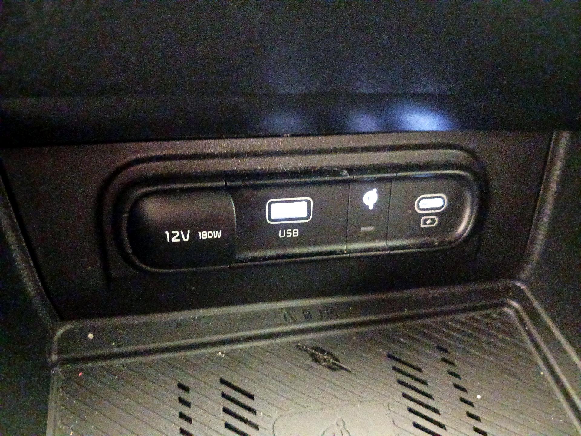 Thumbnail: 2024 Kia Sportage - 19