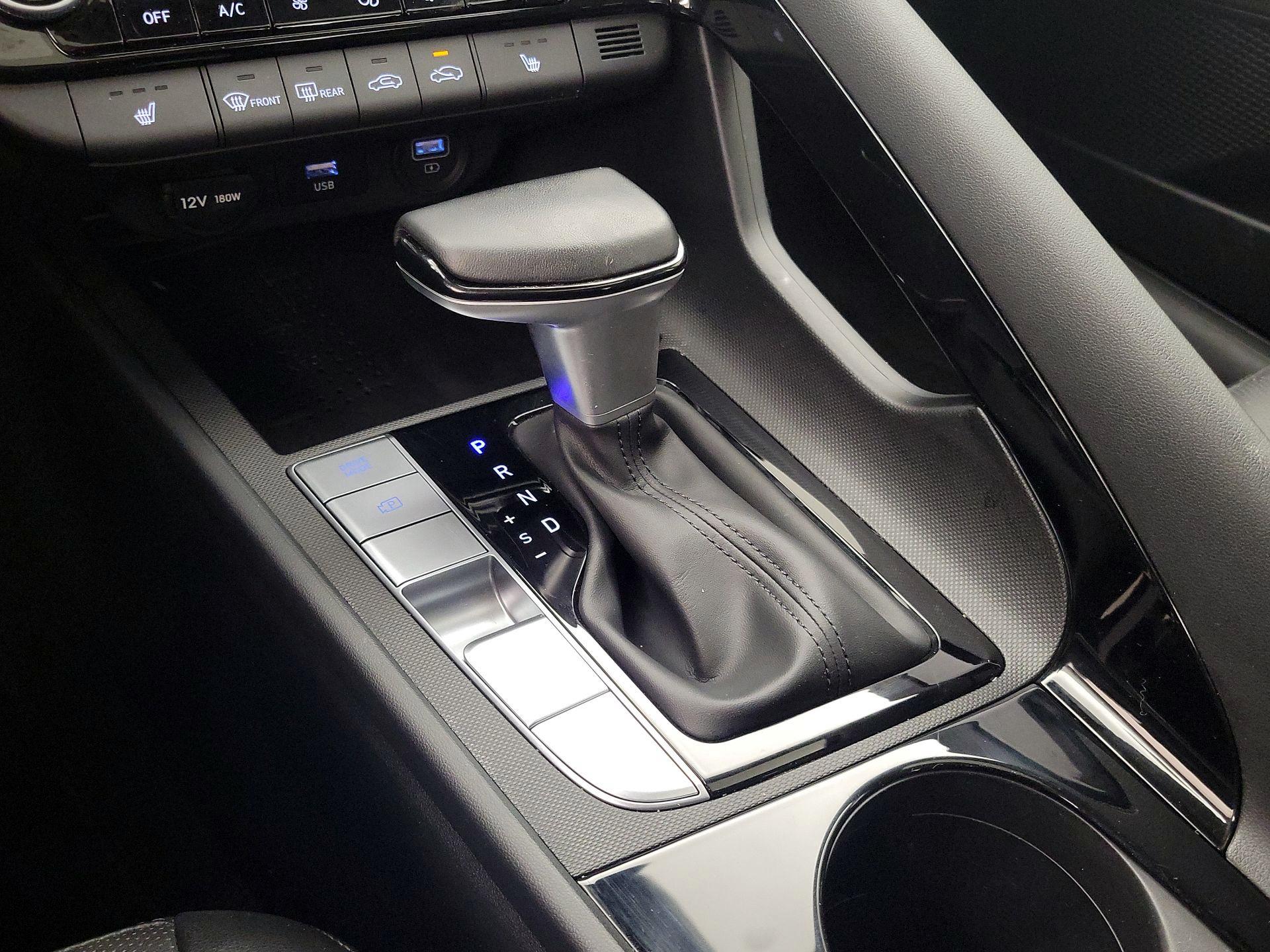 Thumbnail: 2023 Hyundai Elantra - 18