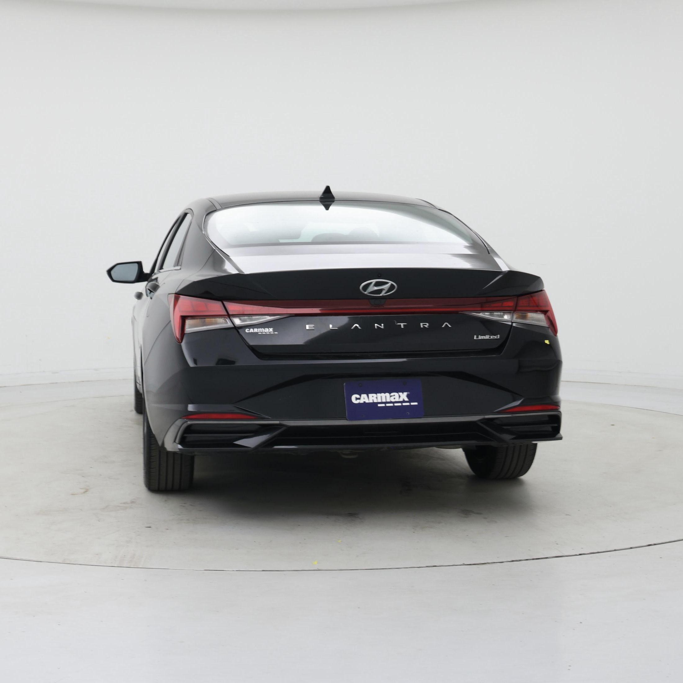 Thumbnail: 2023 Hyundai Elantra - 6