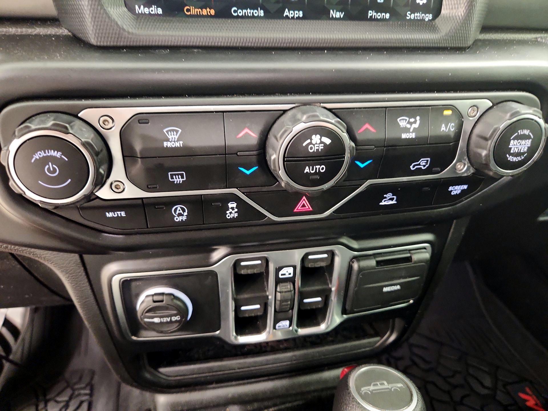 Thumbnail: 2022 Jeep Gladiator - 15