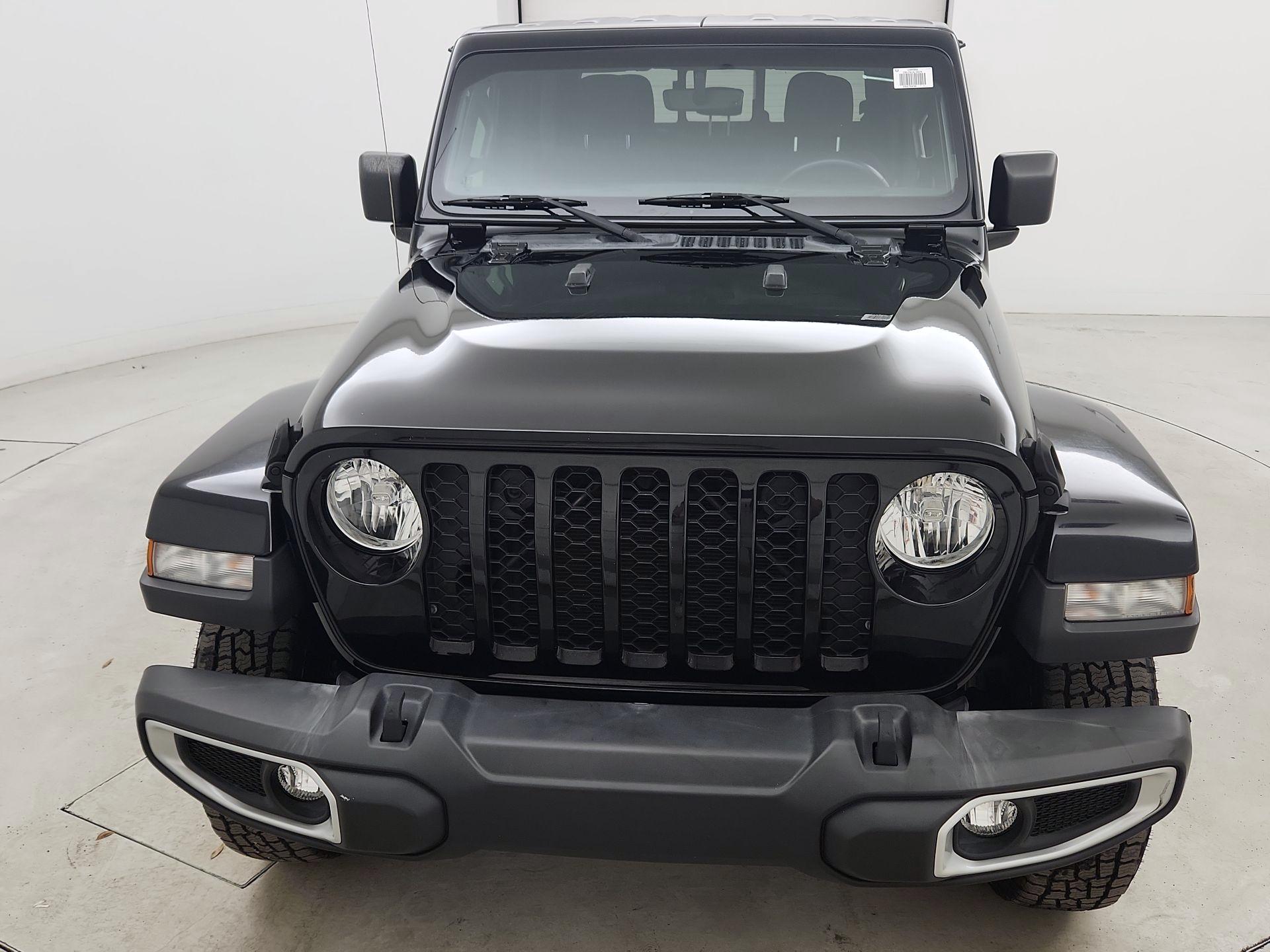 Thumbnail: 2022 Jeep Gladiator - 2