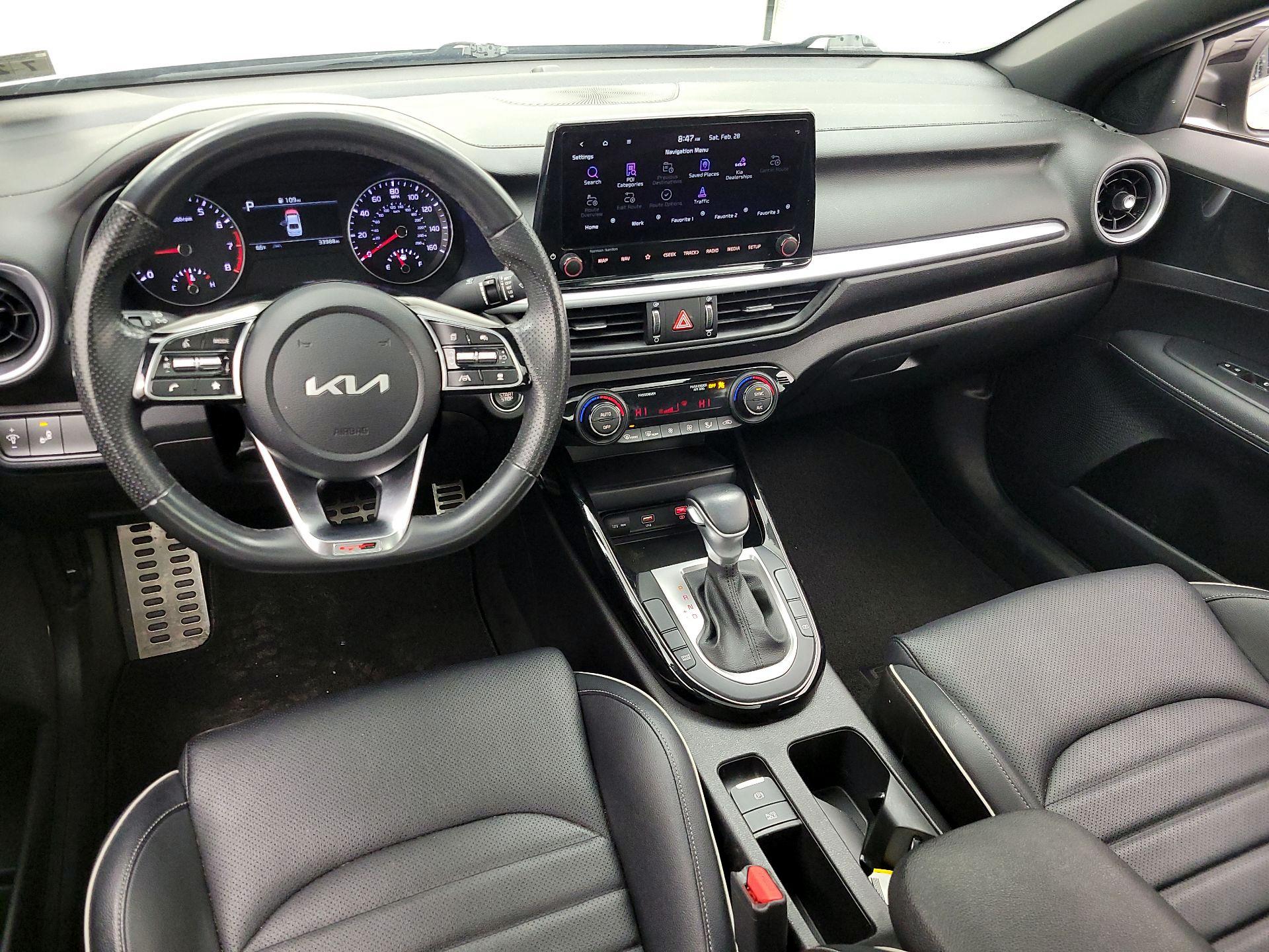 Thumbnail: 2023 Kia Forte - 9