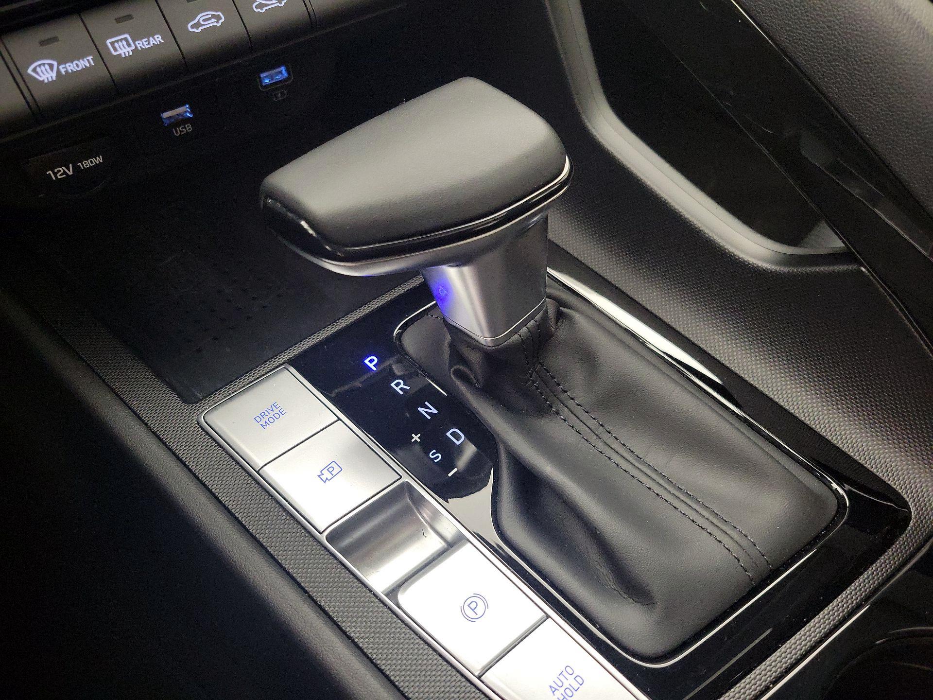 Thumbnail: 2023 Hyundai Elantra - 18