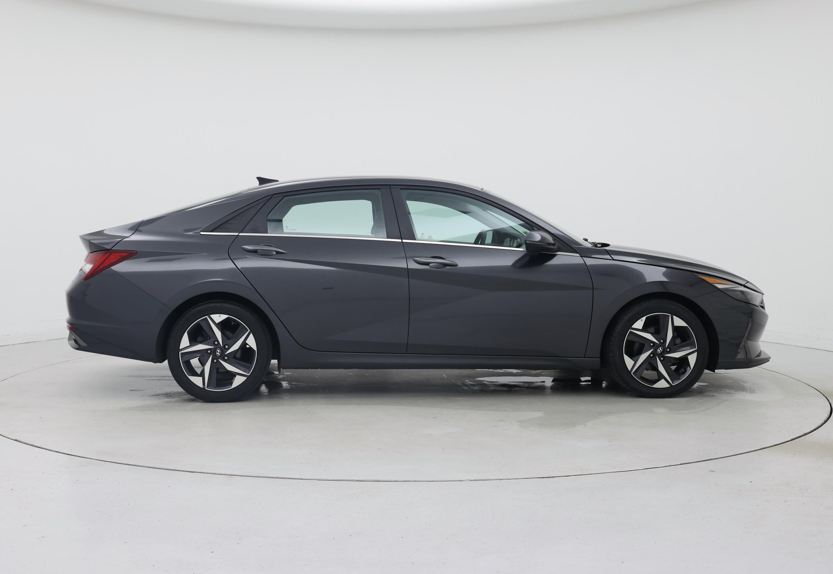 Thumbnail: 2023 Hyundai Elantra - 7