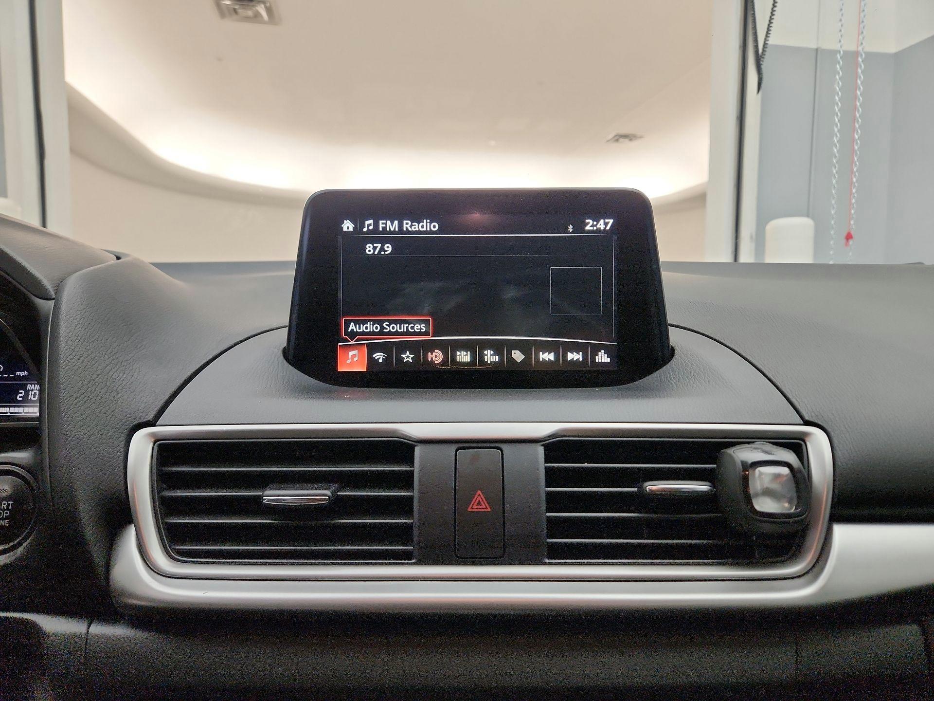 Thumbnail: 2017 Mazda Mazda3 - 15