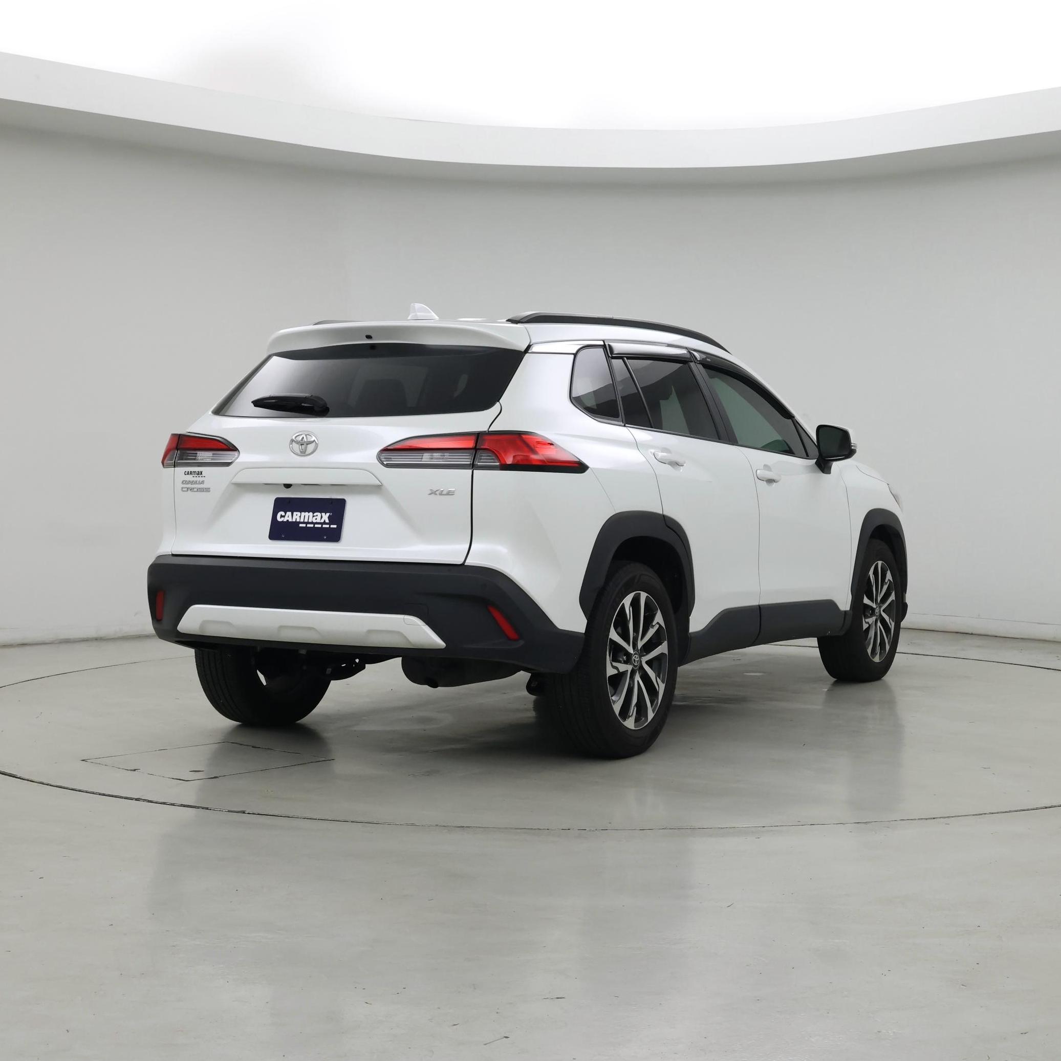 Thumbnail: 2023 Toyota Corolla Cross - 8