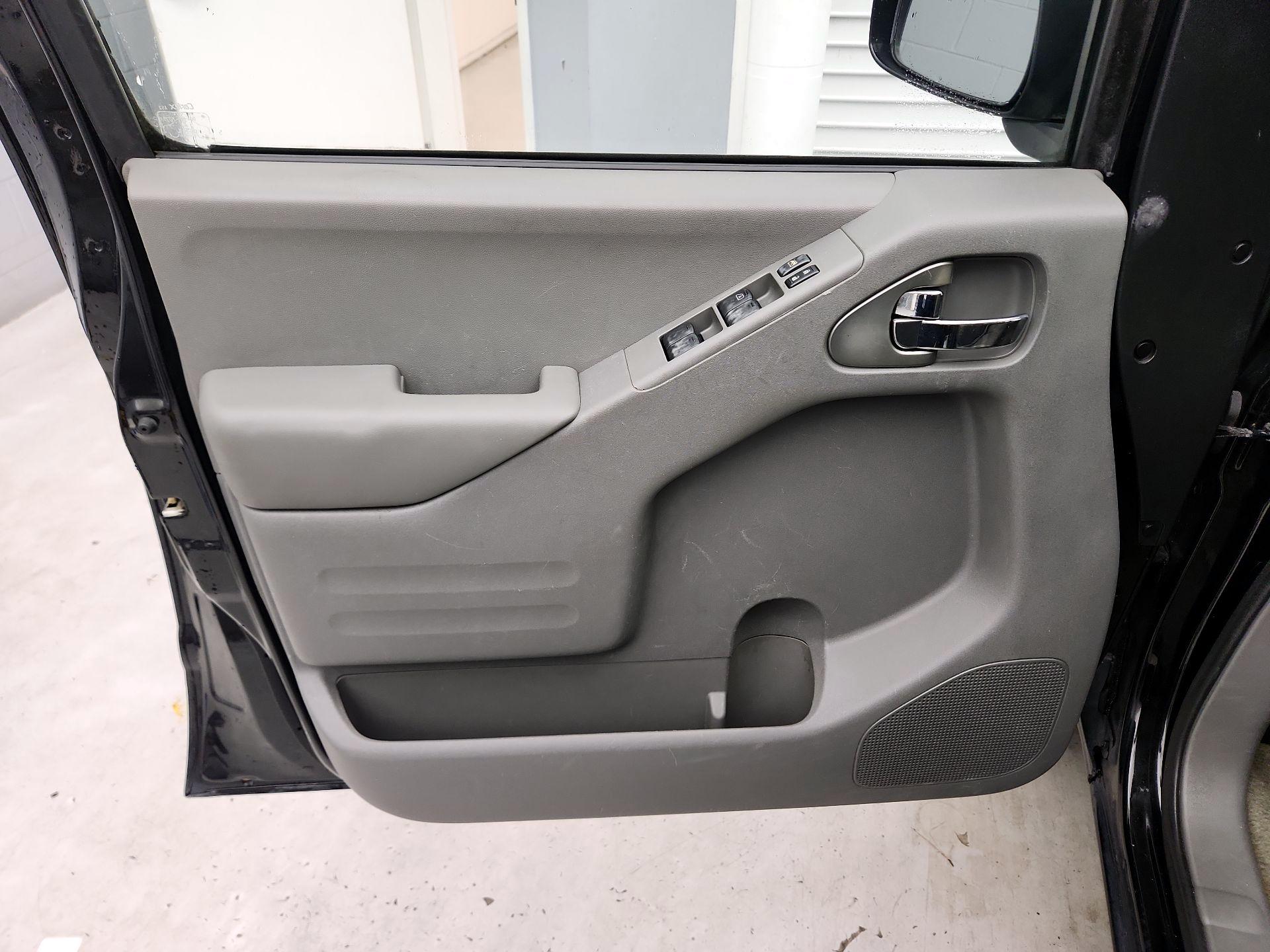 Thumbnail: 2016 Nissan Frontier - 12