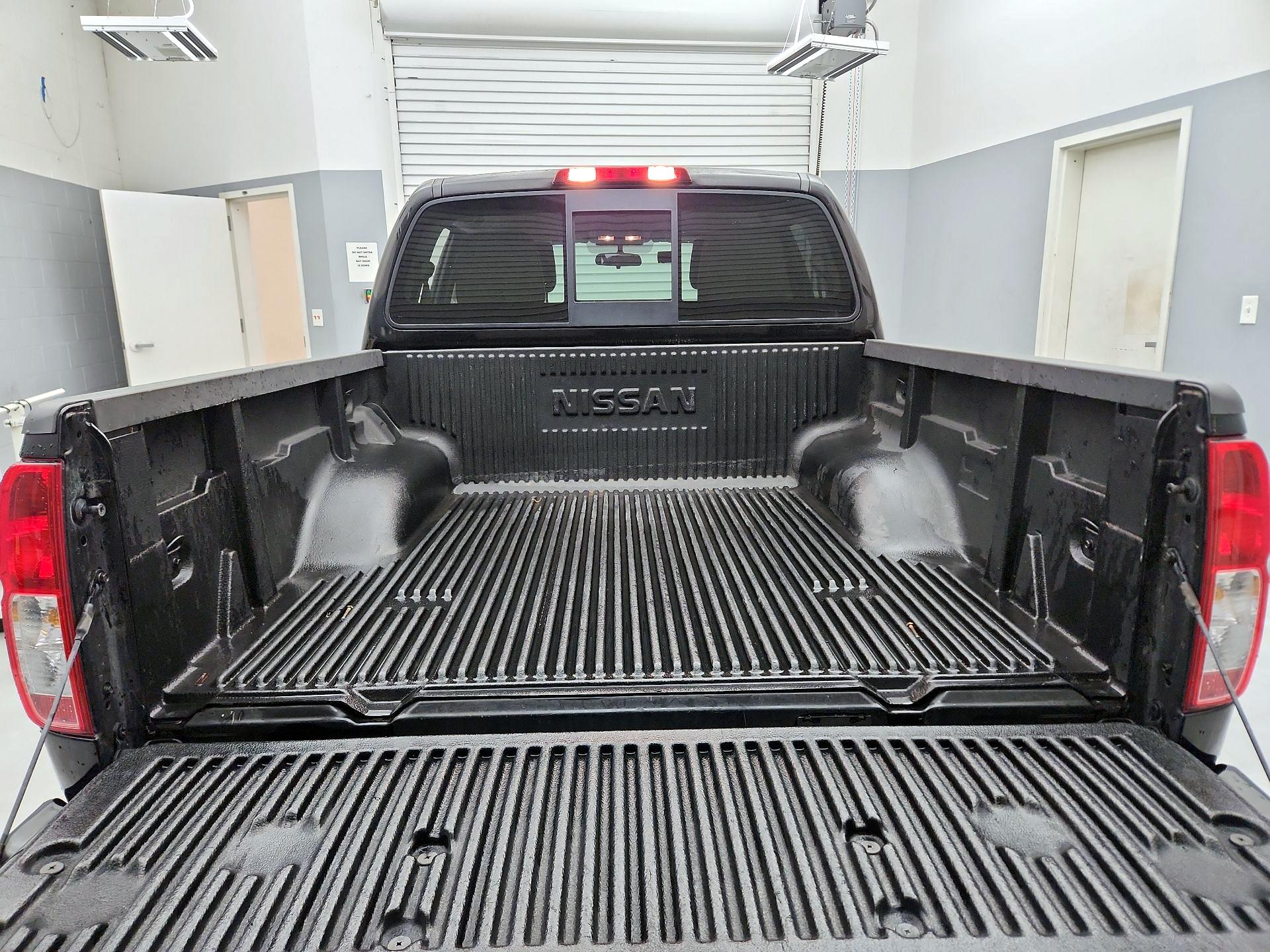 Thumbnail: 2016 Nissan Frontier - 19