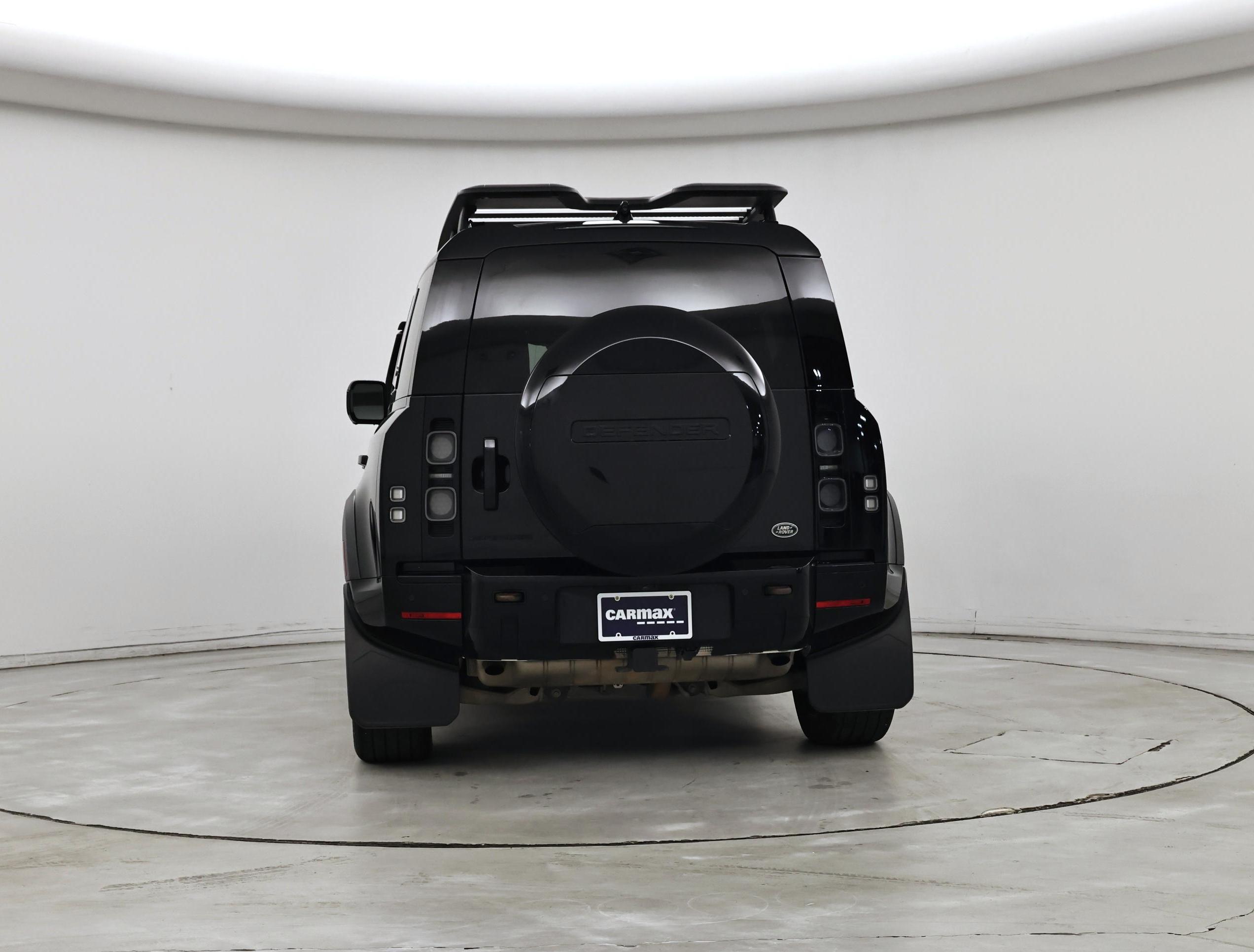 Thumbnail: 2023 Land Rover Defender - 6