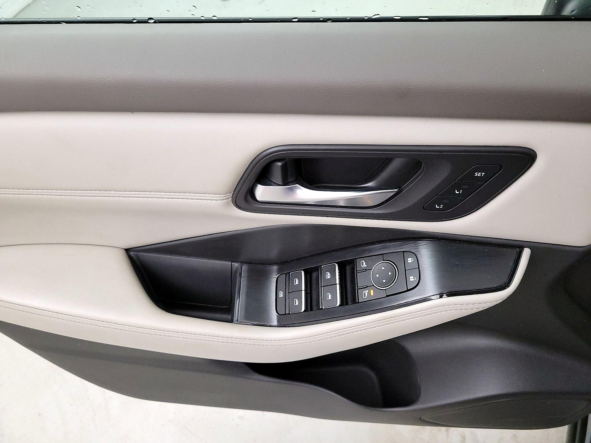 Thumbnail: 2023 Nissan Rogue - 12