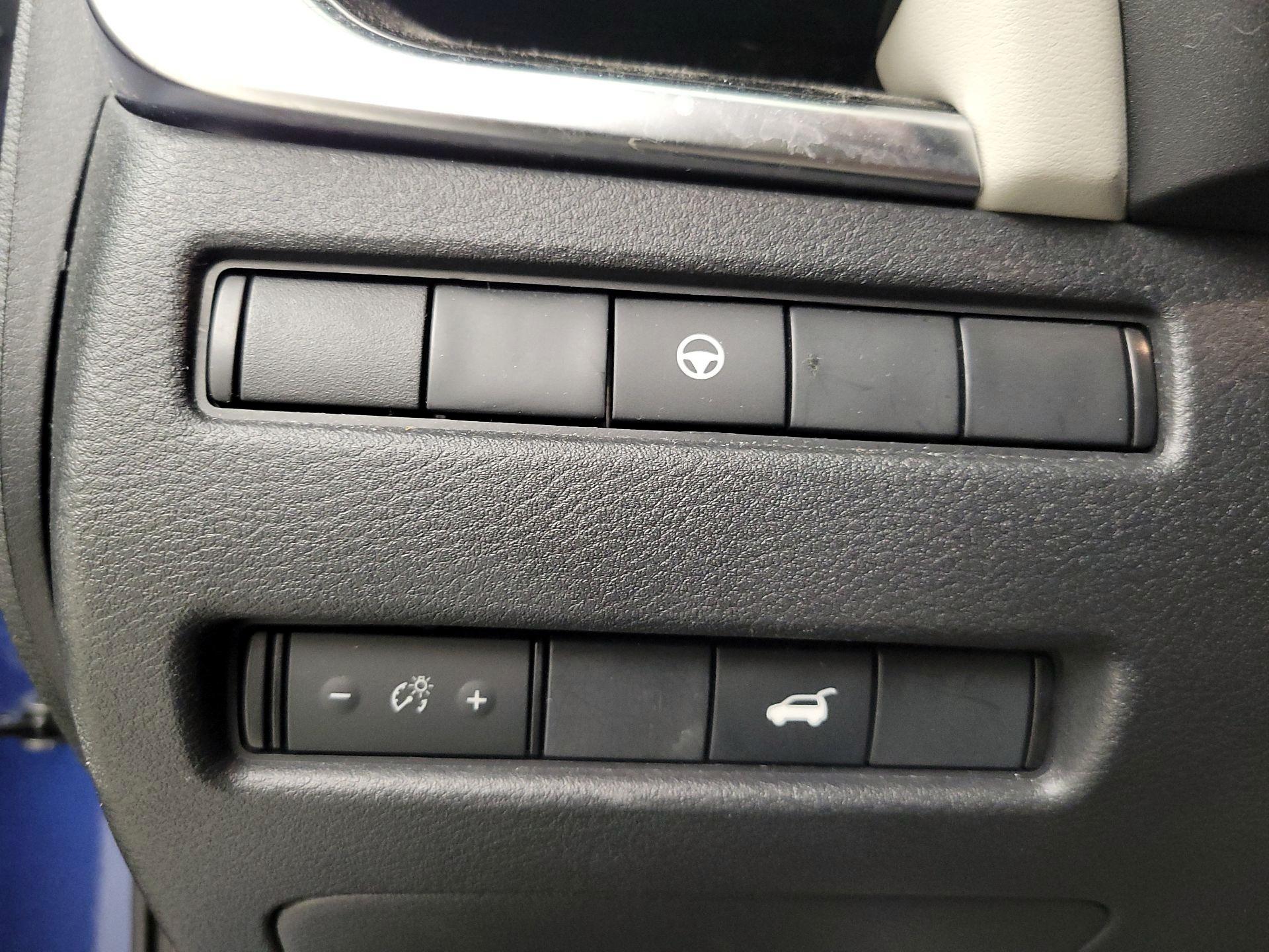 Thumbnail: 2023 Nissan Rogue - 13