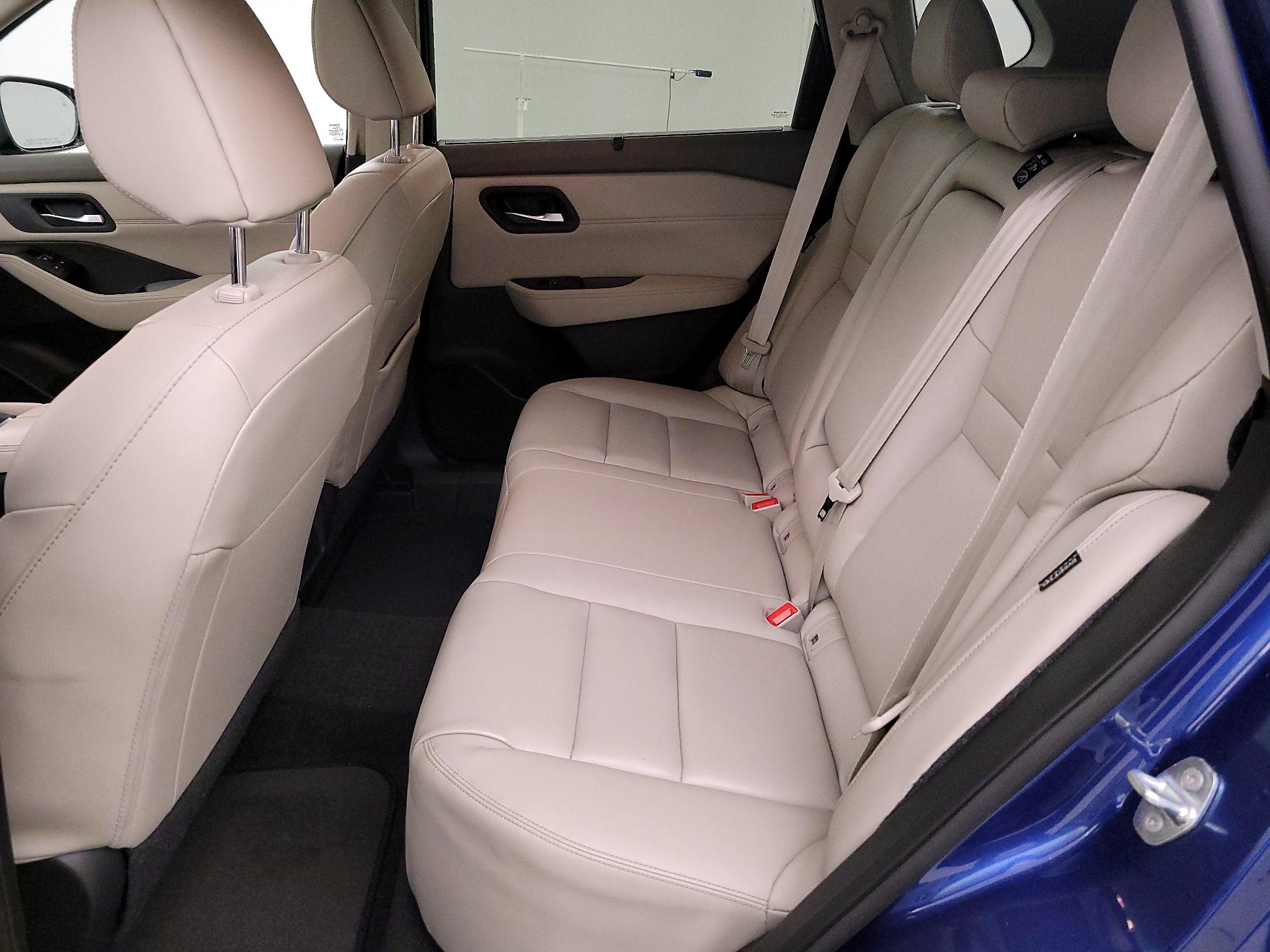 Thumbnail: 2023 Nissan Rogue - 19