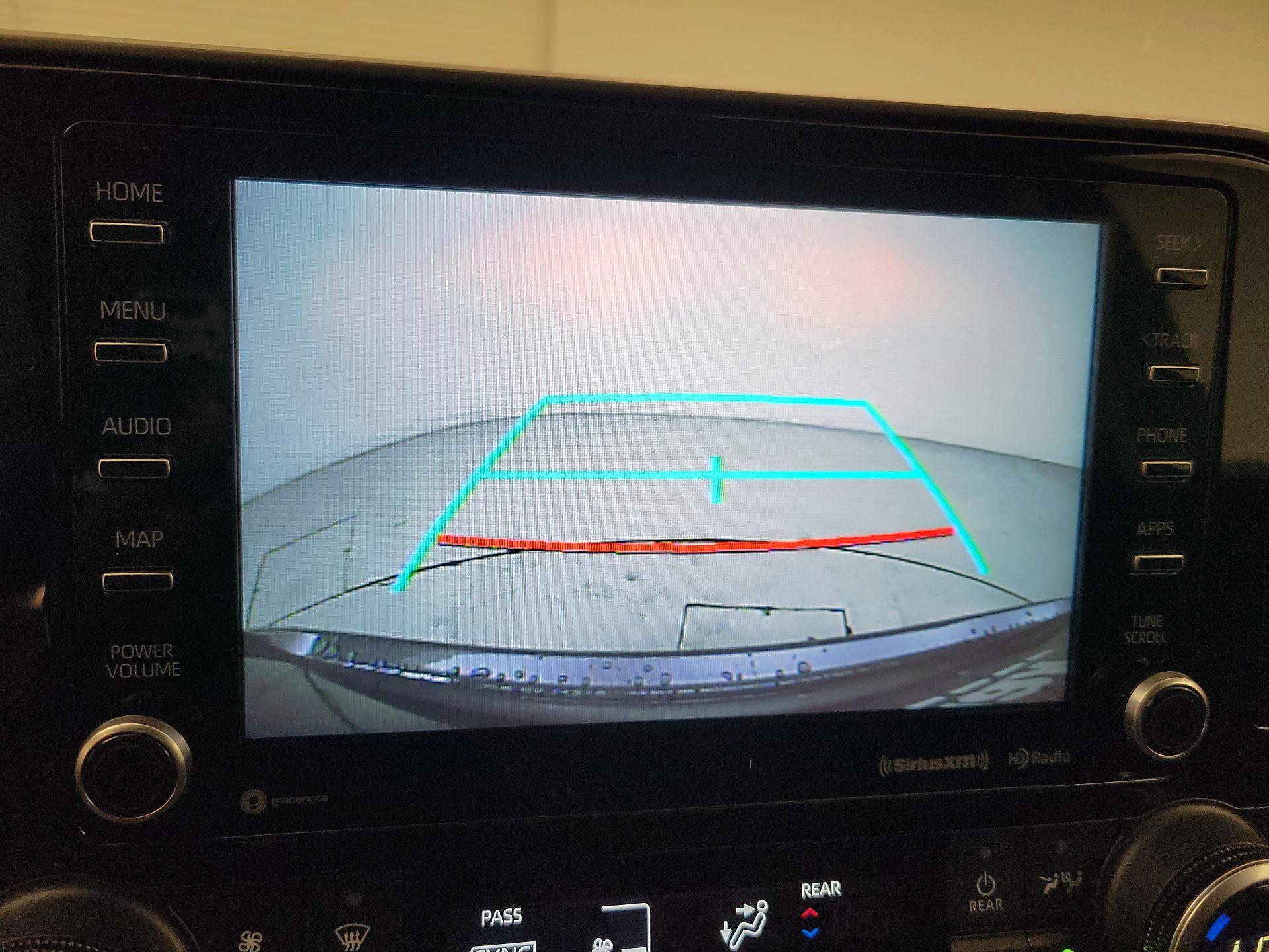 Thumbnail: 2021 Toyota Highlander - 14