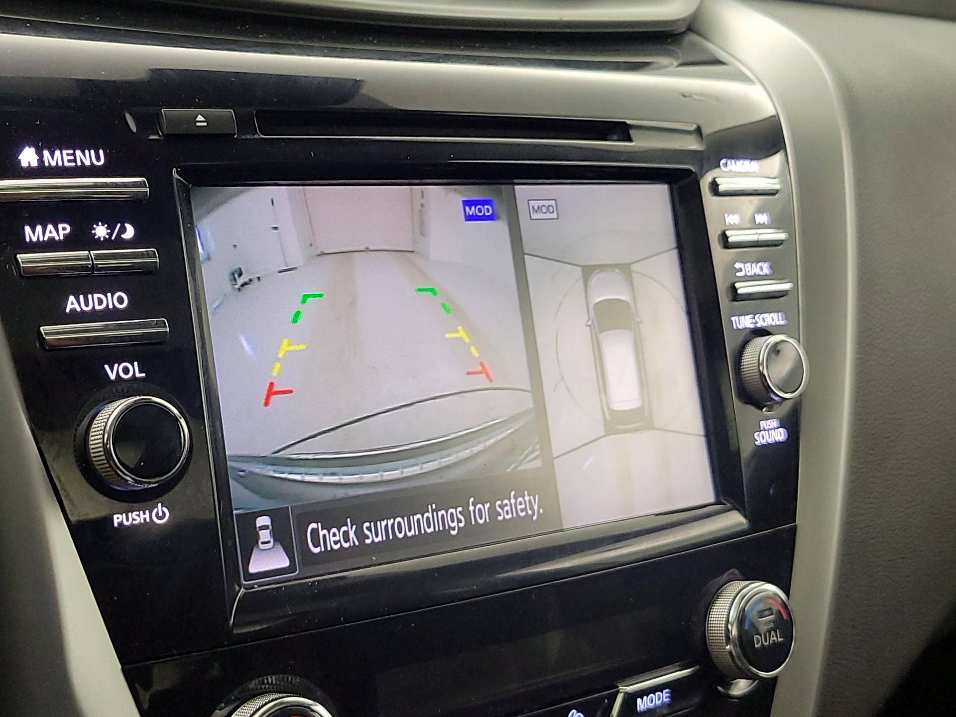 Thumbnail: 2021 Nissan Murano - 15